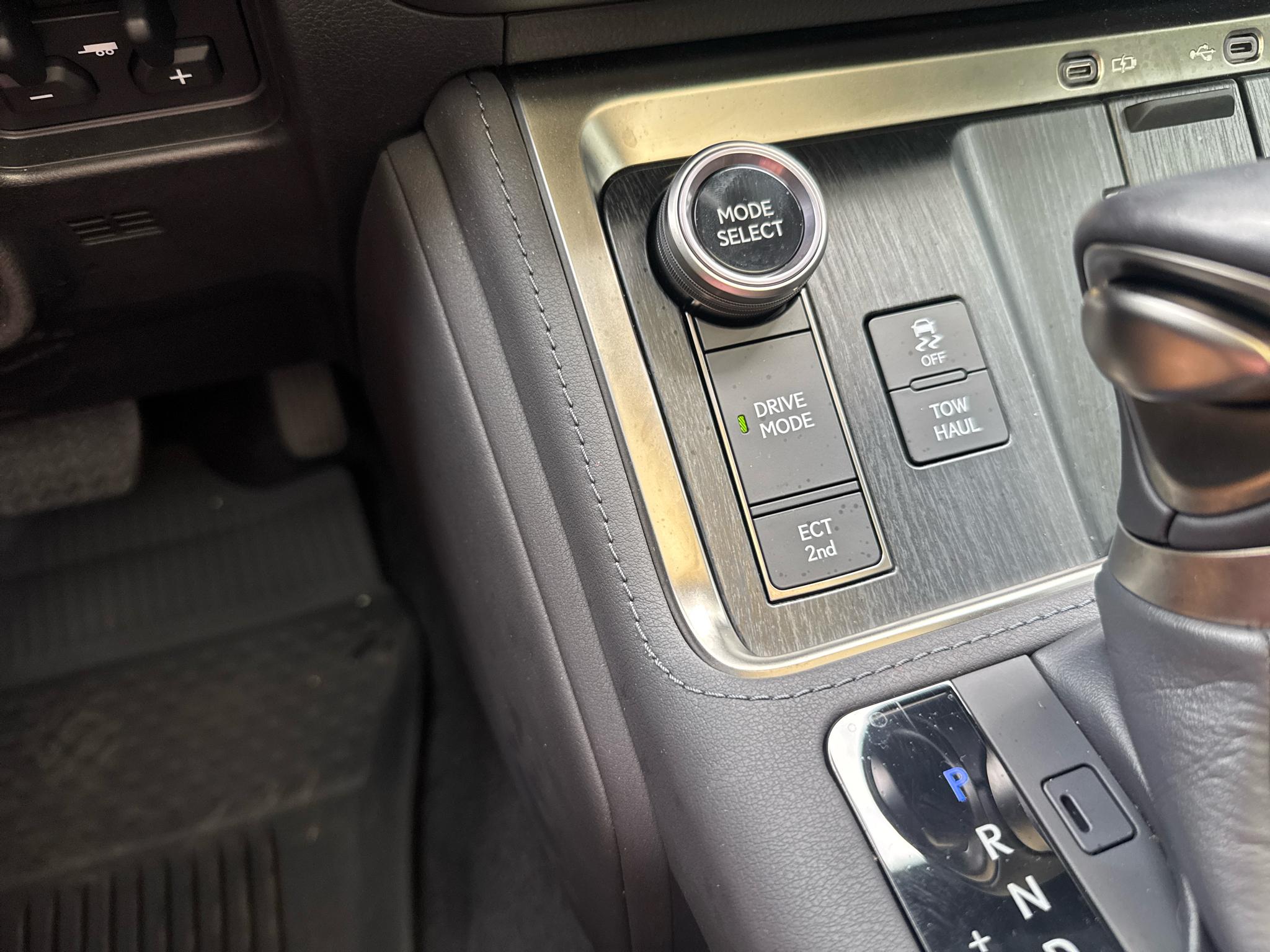 Lexus GX GX 550 Luxury 4WD 2024