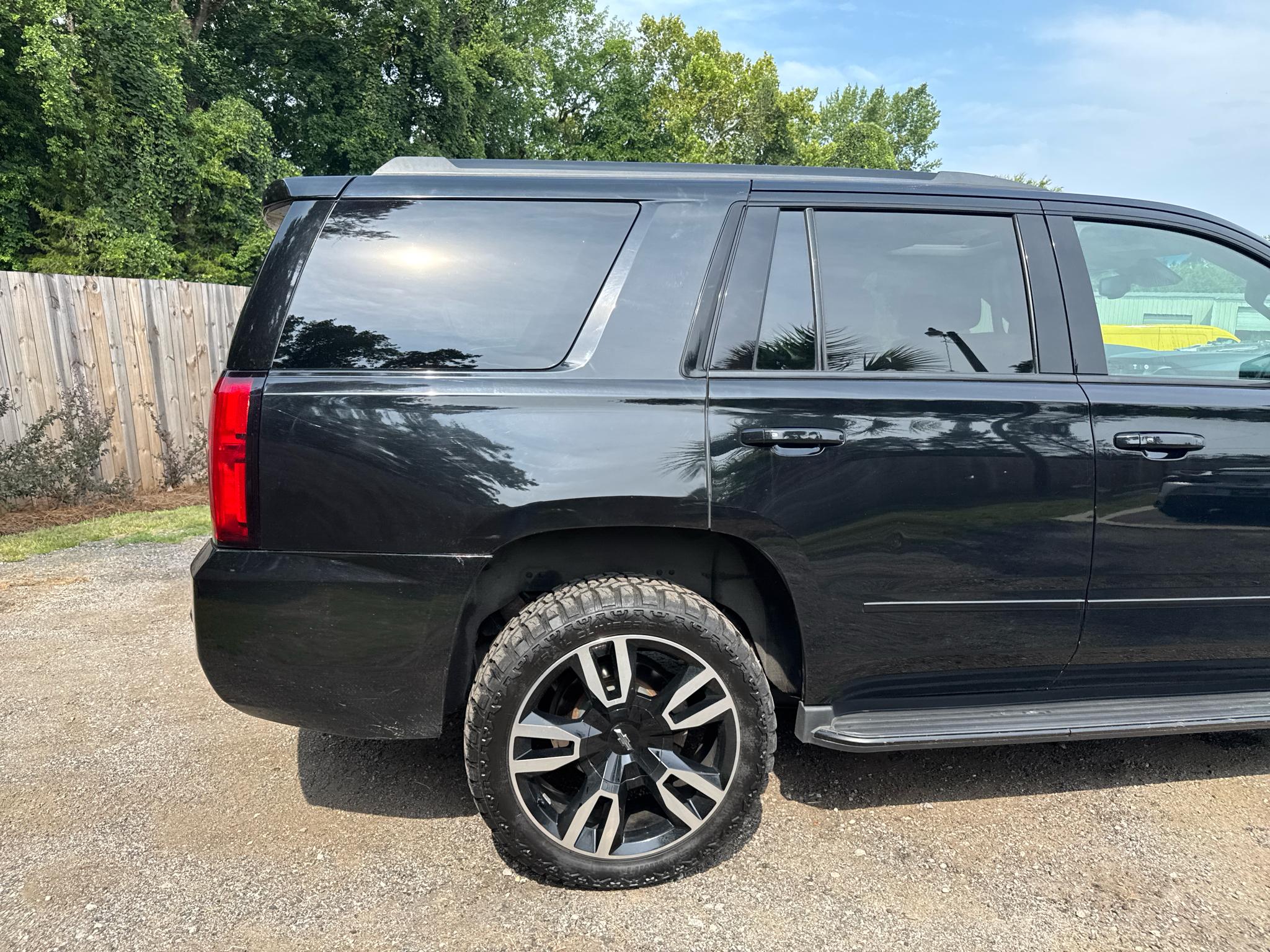 Chevrolet Tahoe 4WD 4dr Premier 2019