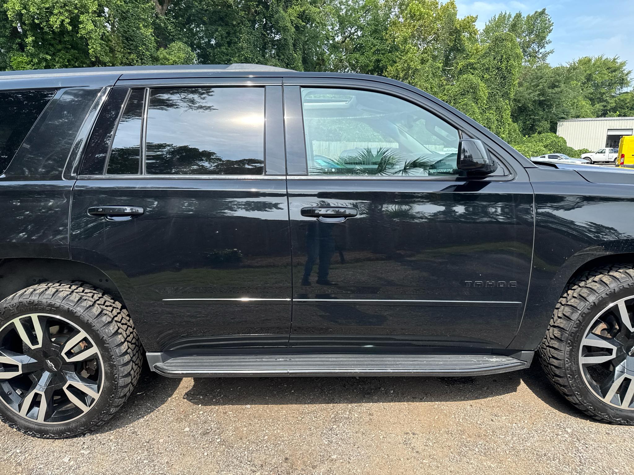 Chevrolet Tahoe 4WD 4dr Premier 2019