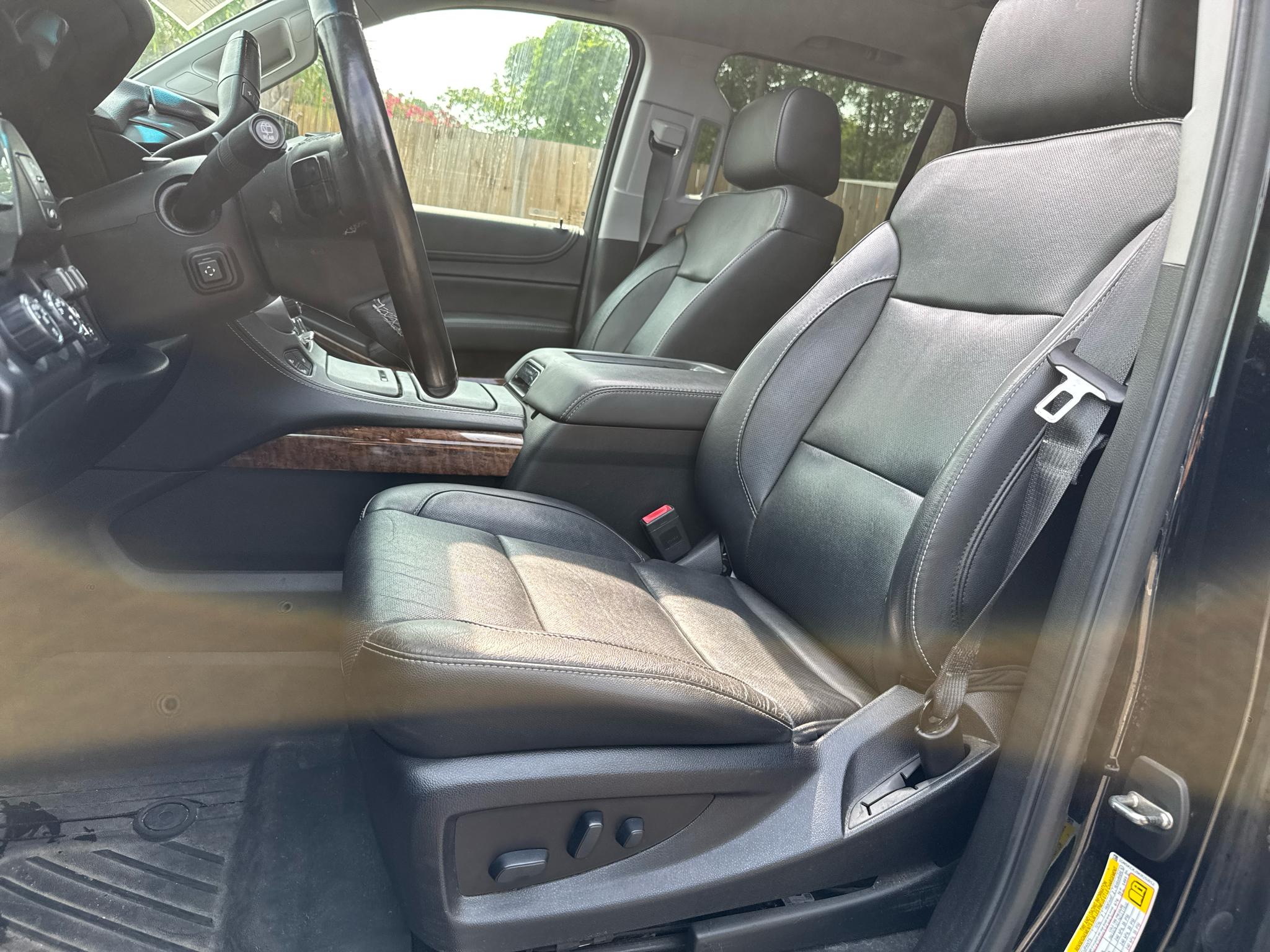 Chevrolet Tahoe 4WD 4dr Premier 2019
