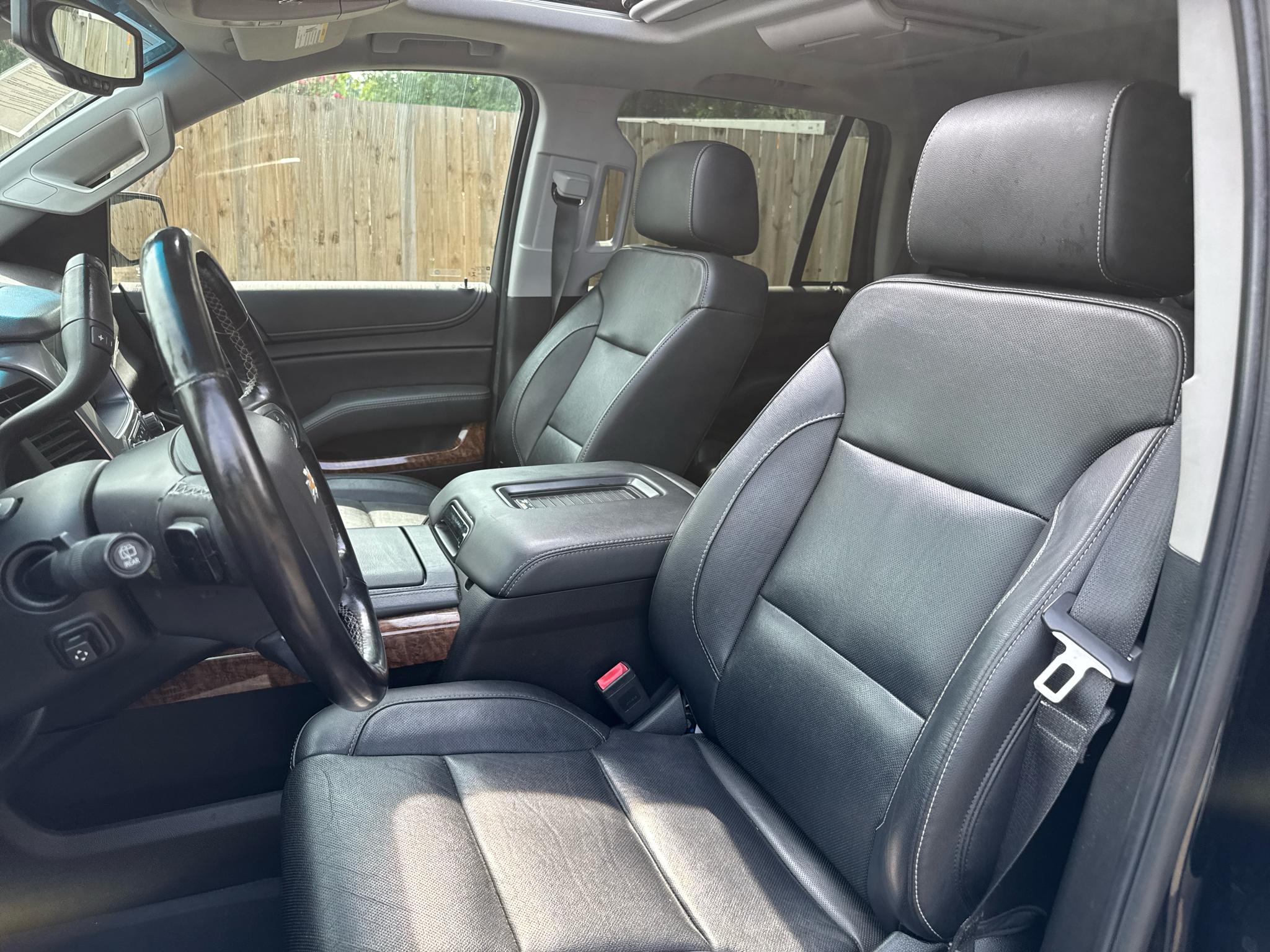 Chevrolet Tahoe 4WD 4dr Premier 2019