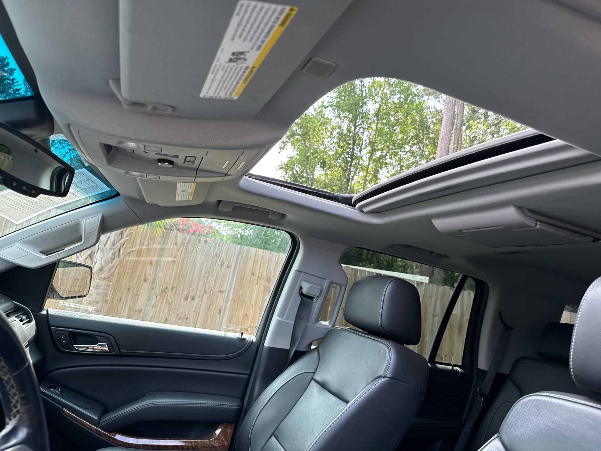 Chevrolet Tahoe 4WD 4dr Premier 2019
