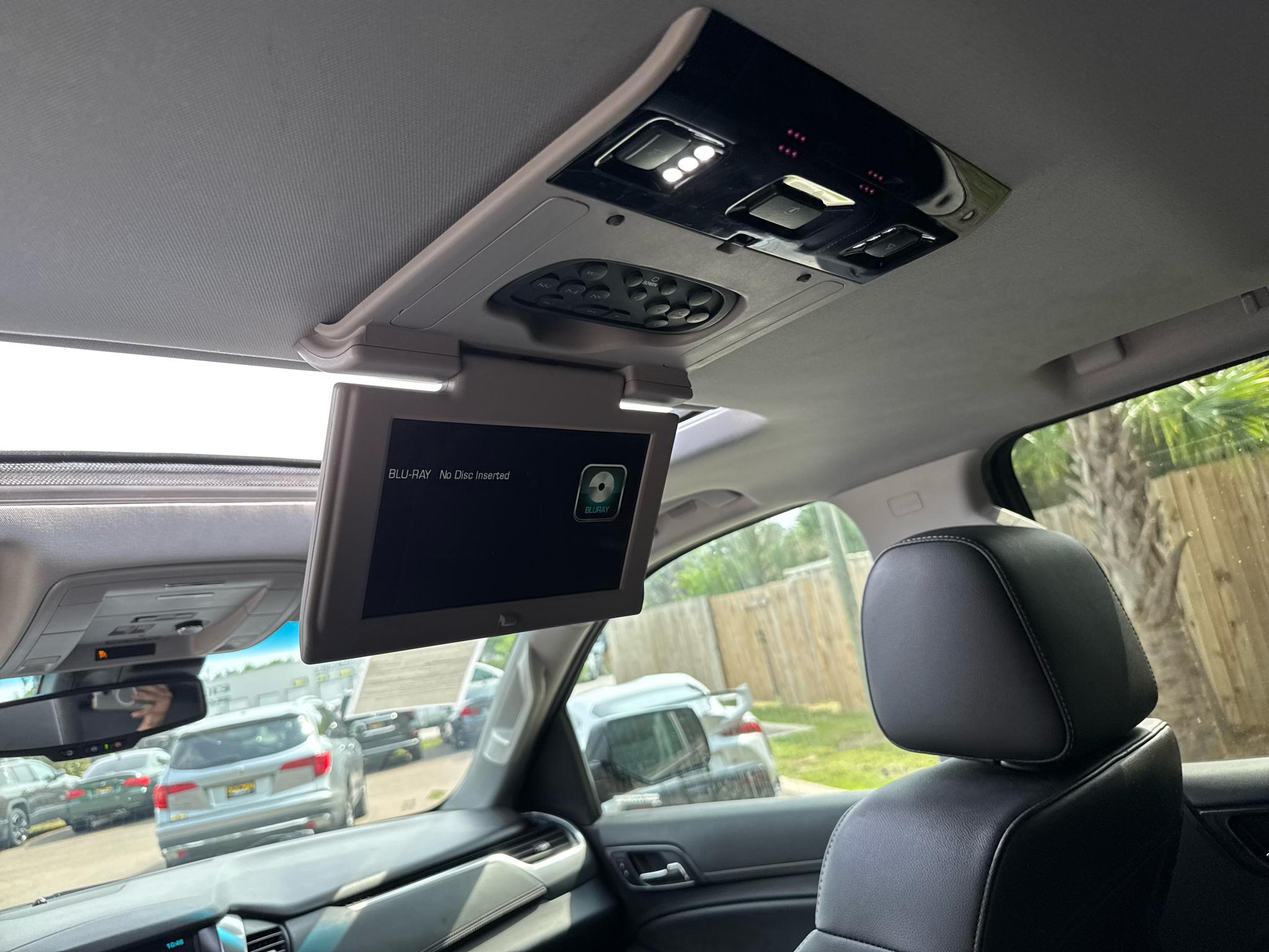 Chevrolet Tahoe 4WD 4dr Premier 2019