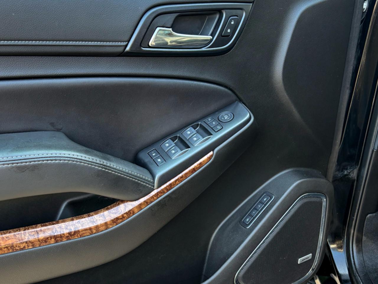 Chevrolet Tahoe 4WD 4dr Premier 2019
