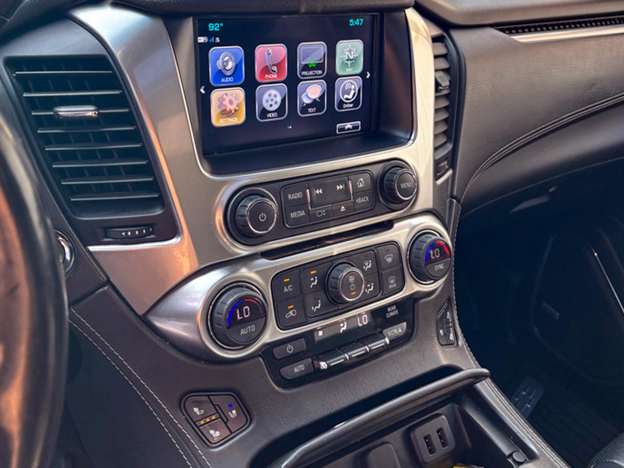 Chevrolet Tahoe 4WD 4dr Premier 2019