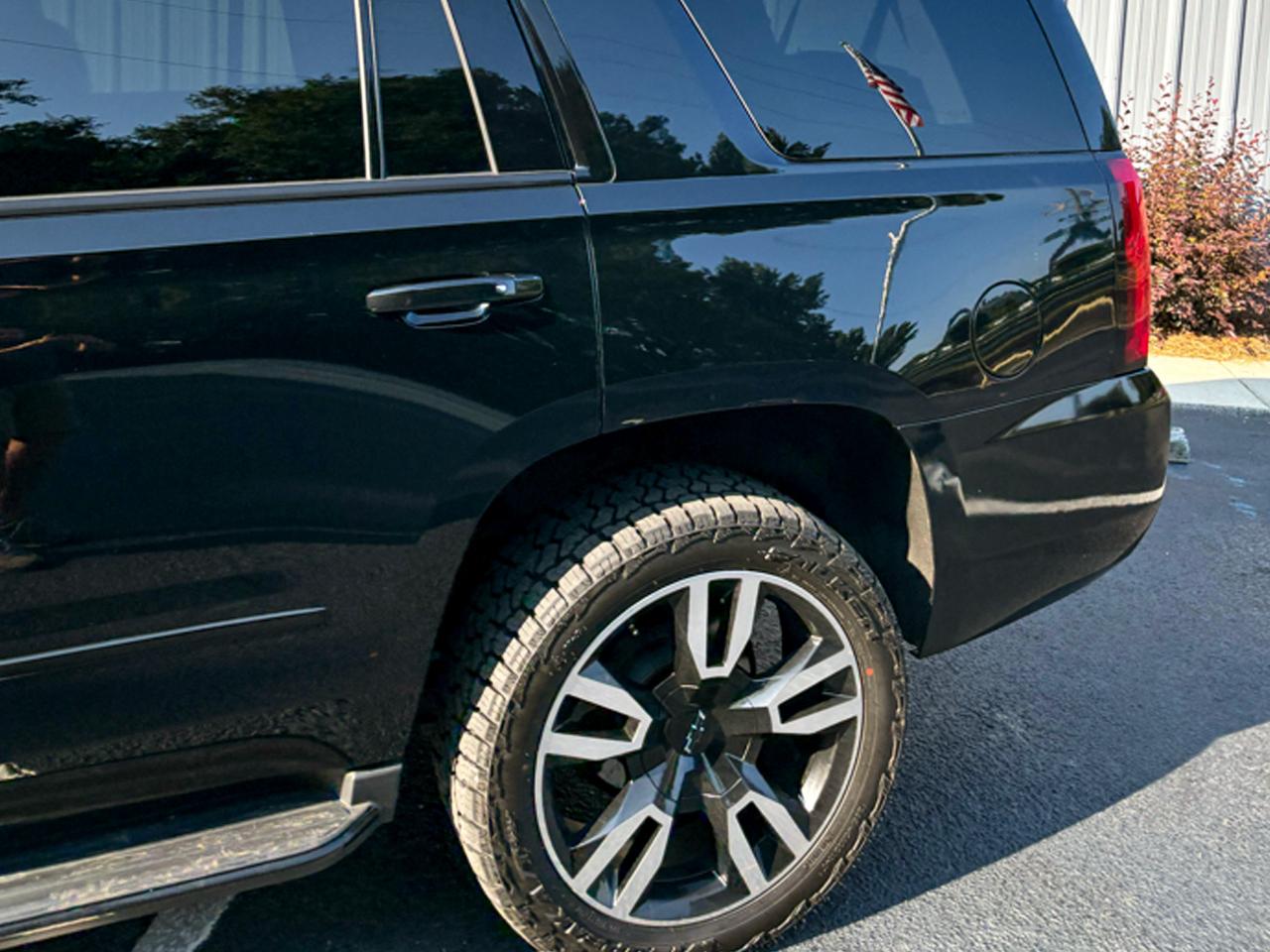 Chevrolet Tahoe 4WD 4dr Premier 2019