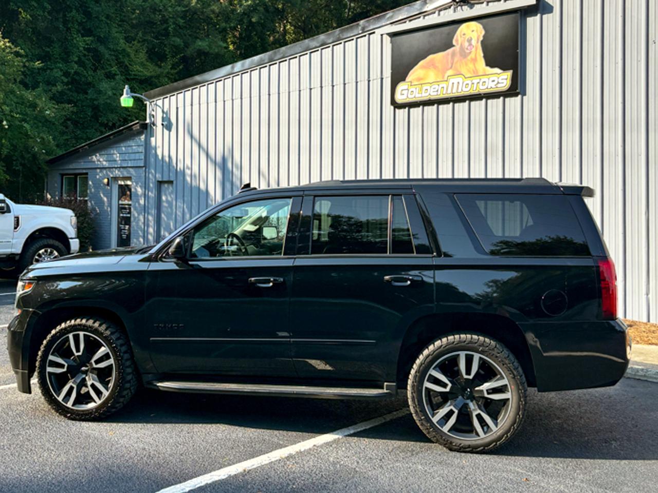 Chevrolet Tahoe 4WD 4dr Premier 2019