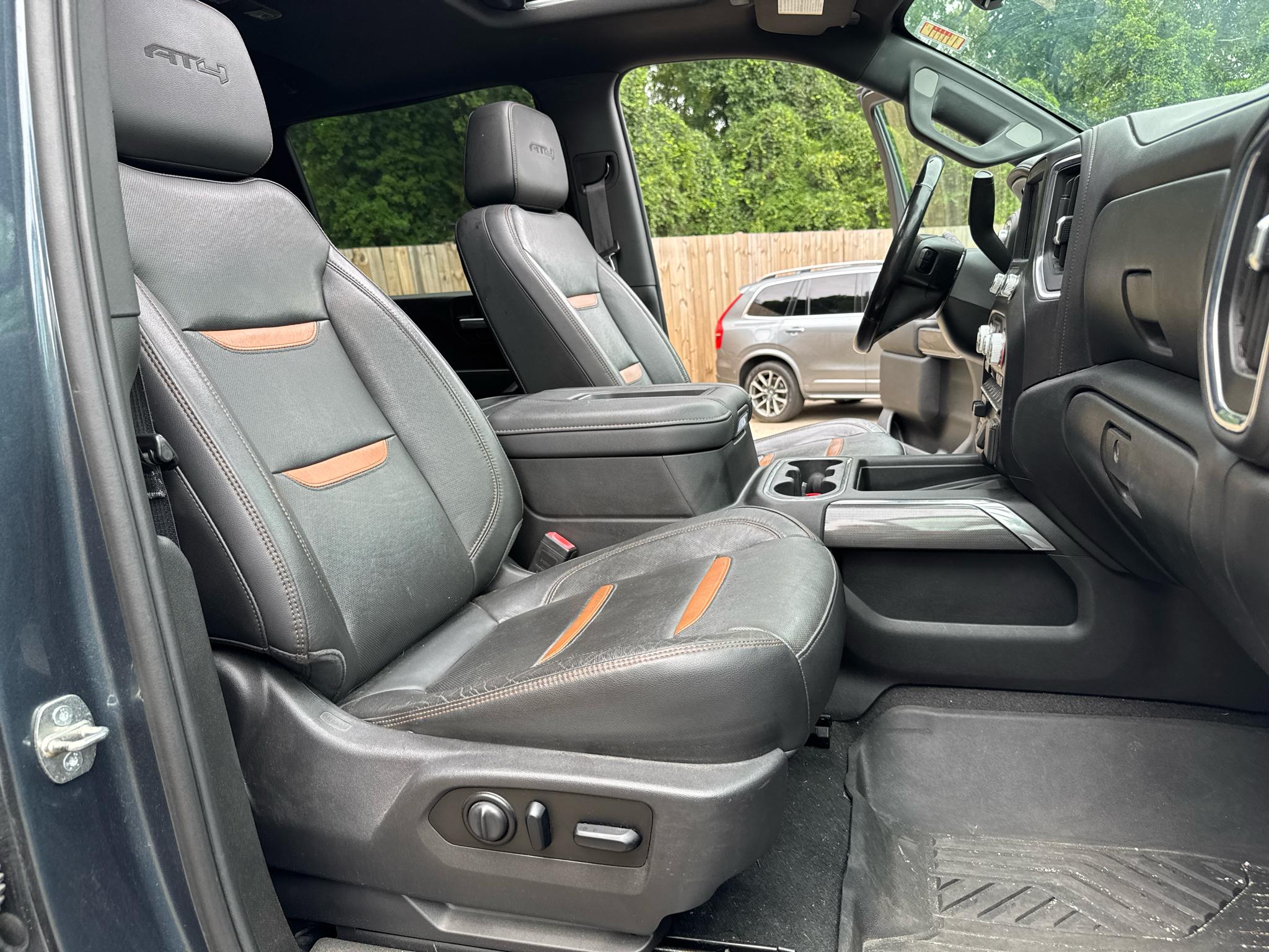 GMC Sierra 2500HD 4WD Crew Cab 159" AT4 2020