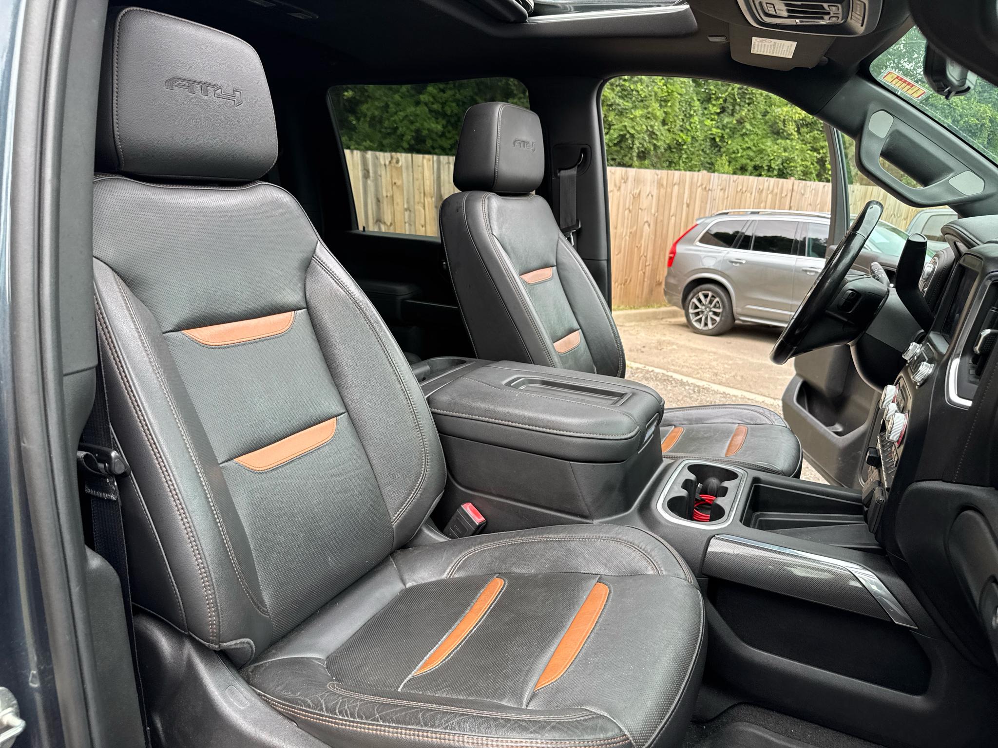 GMC Sierra 2500HD 4WD Crew Cab 159" AT4 2020
