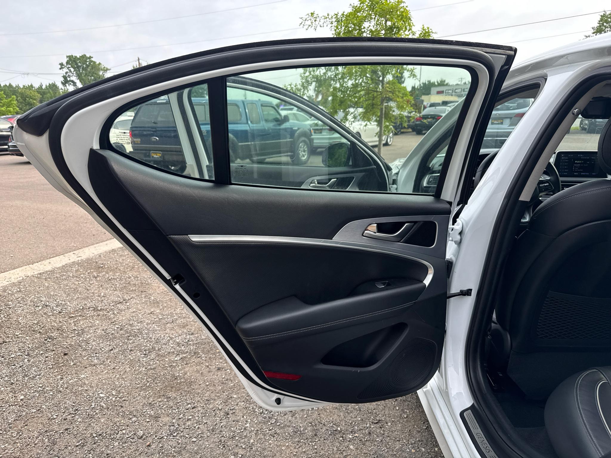 Genesis G70  2021
