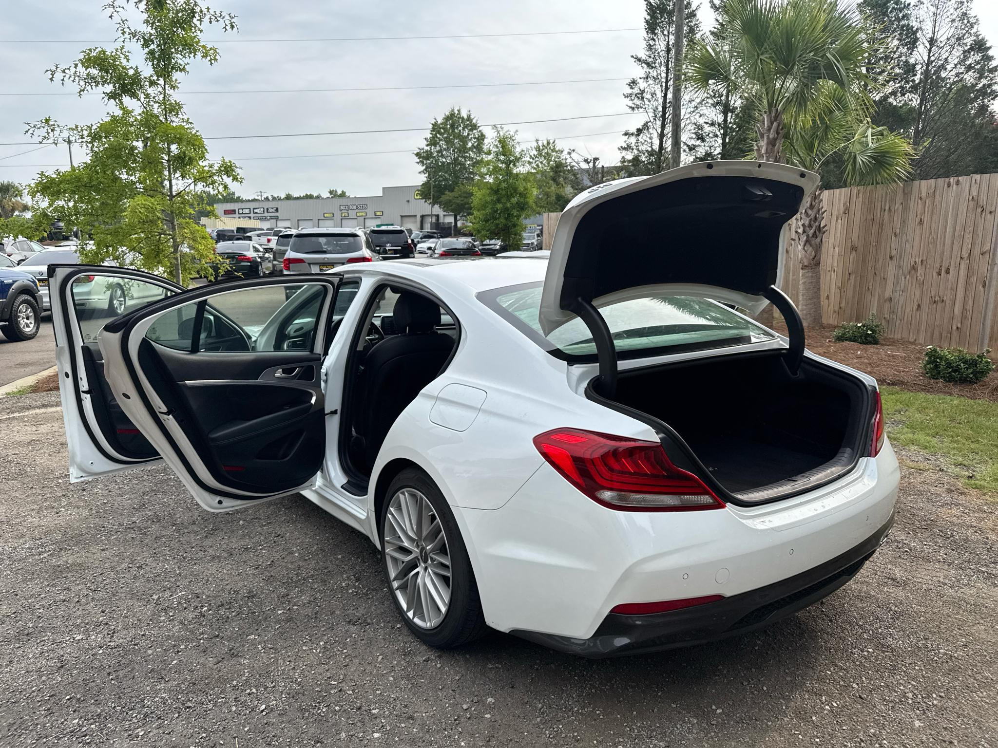 Genesis G70  2021
