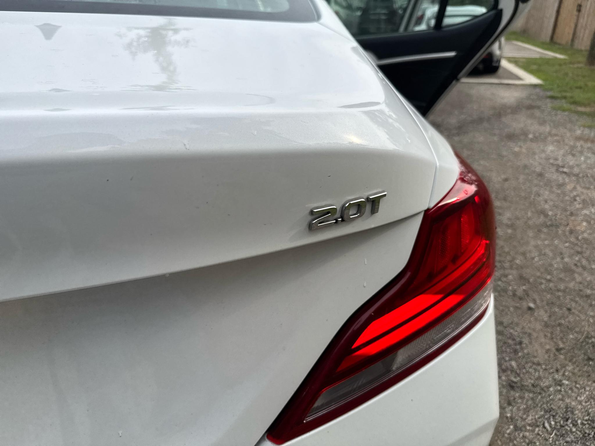 Genesis G70  2021
