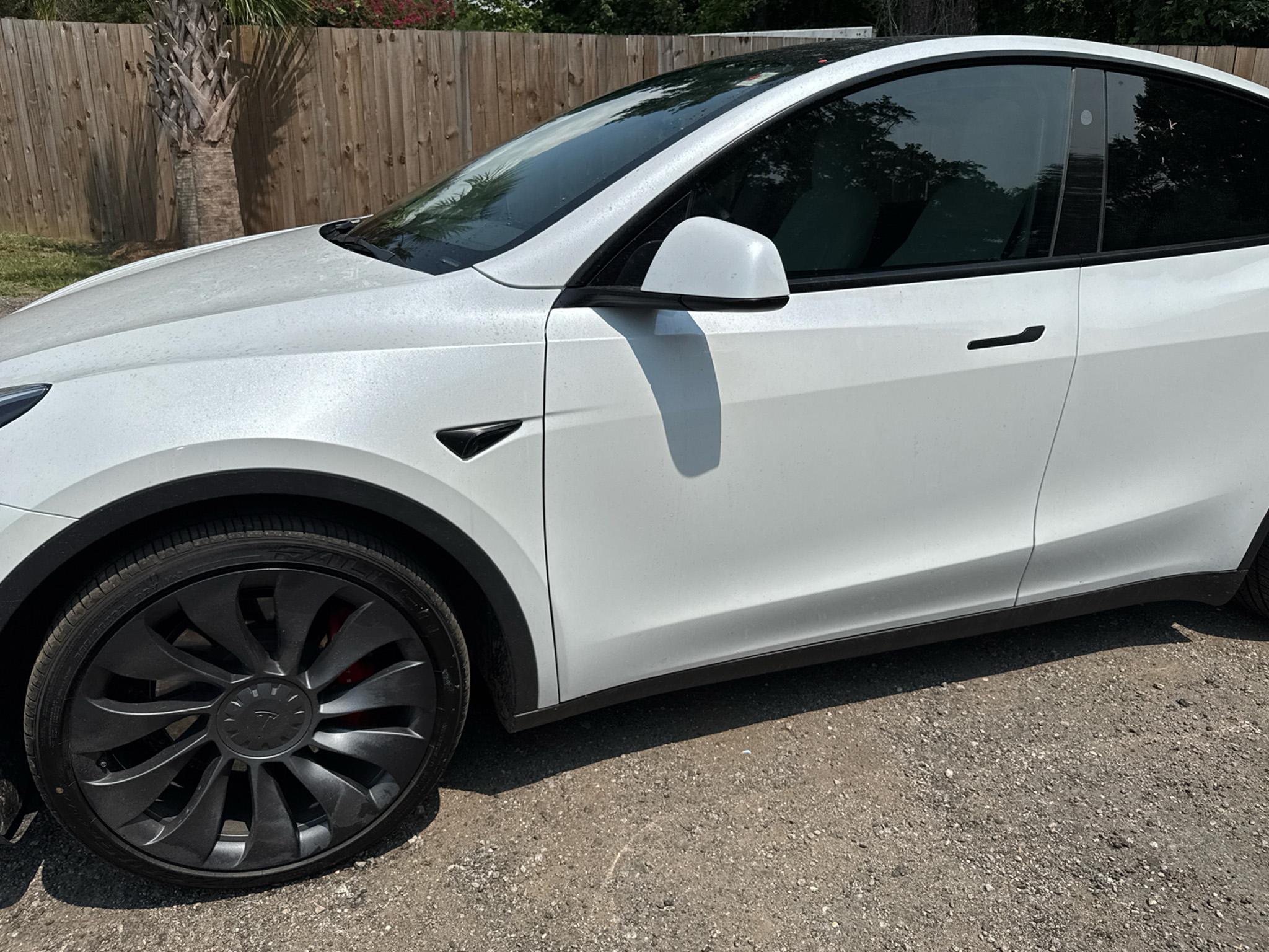 Tesla Model Y Performance AWD 2023