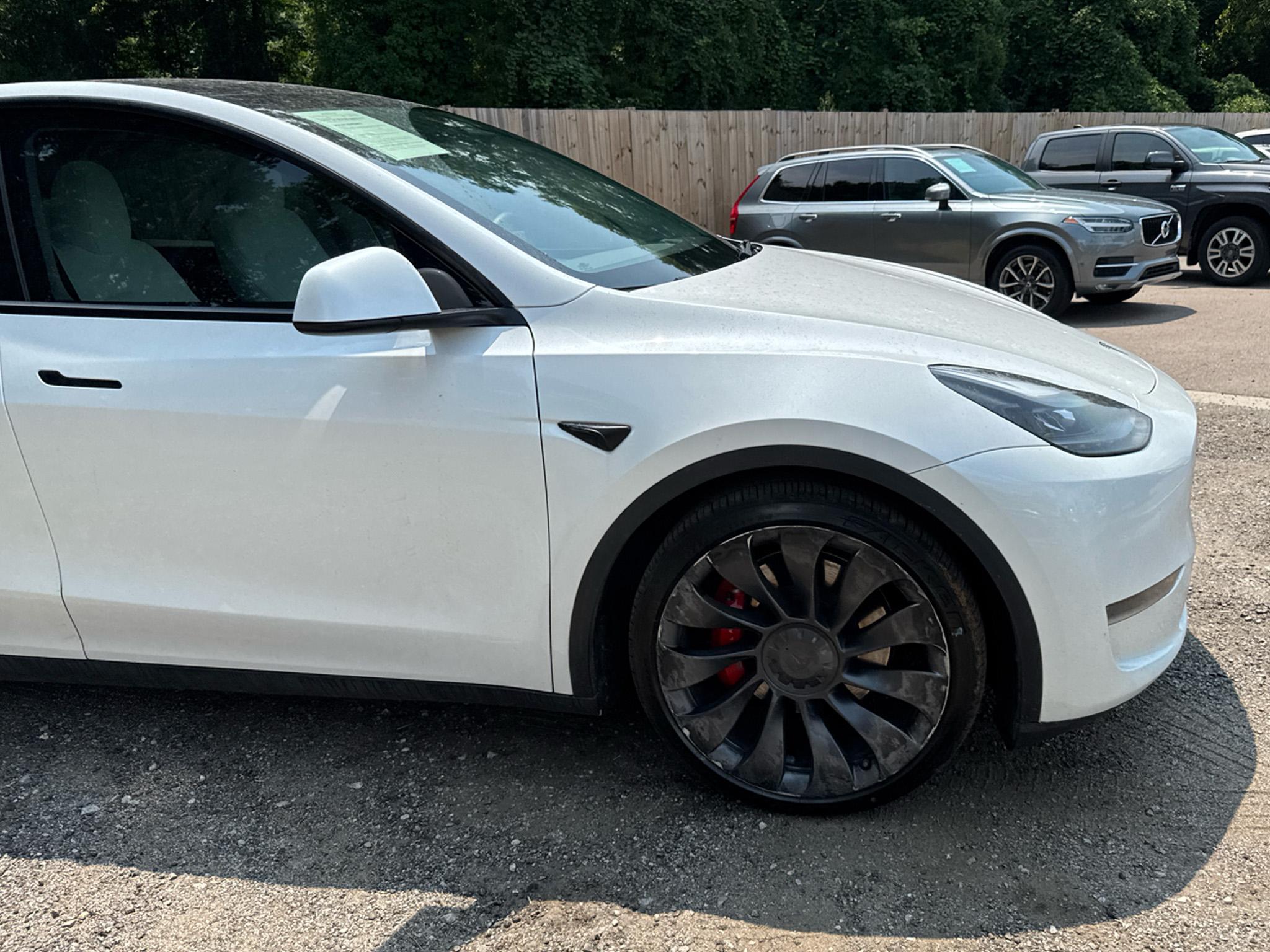 Tesla Model Y Performance AWD 2023