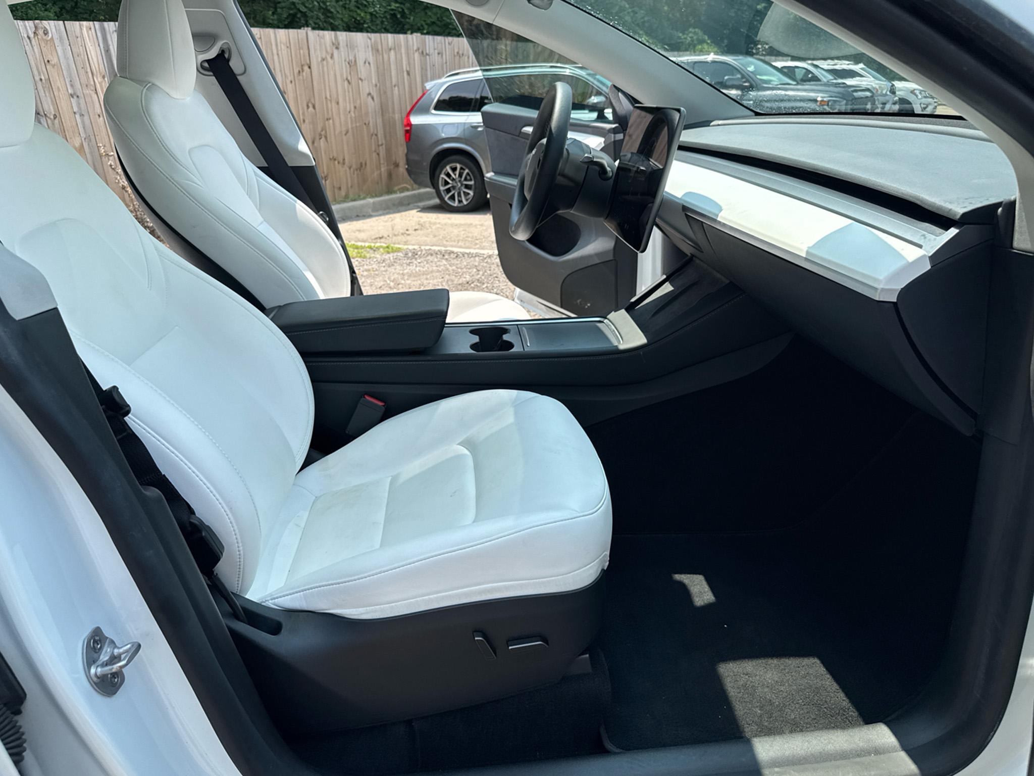 Tesla Model Y Performance AWD 2023