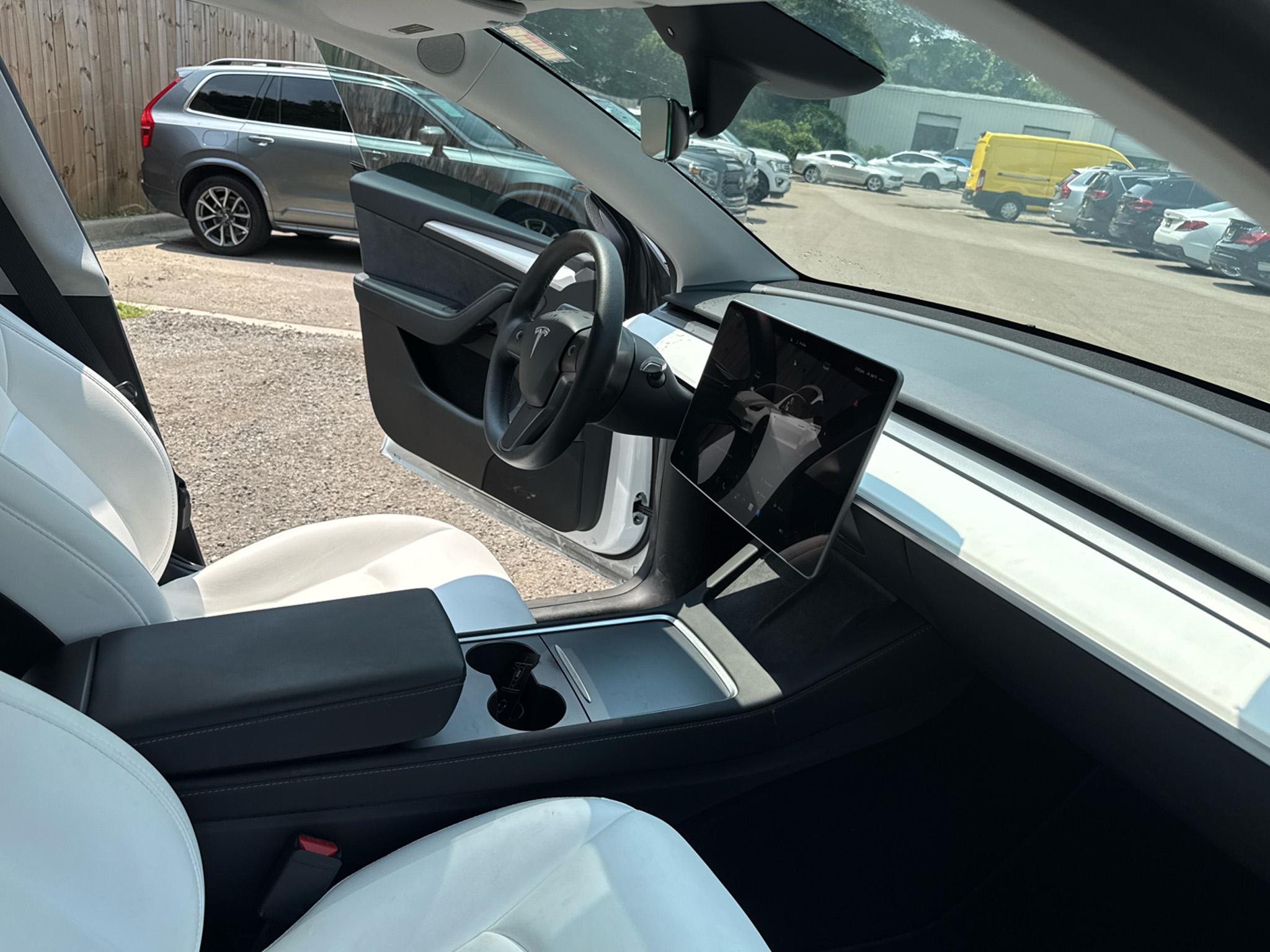 Tesla Model Y Performance AWD 2023