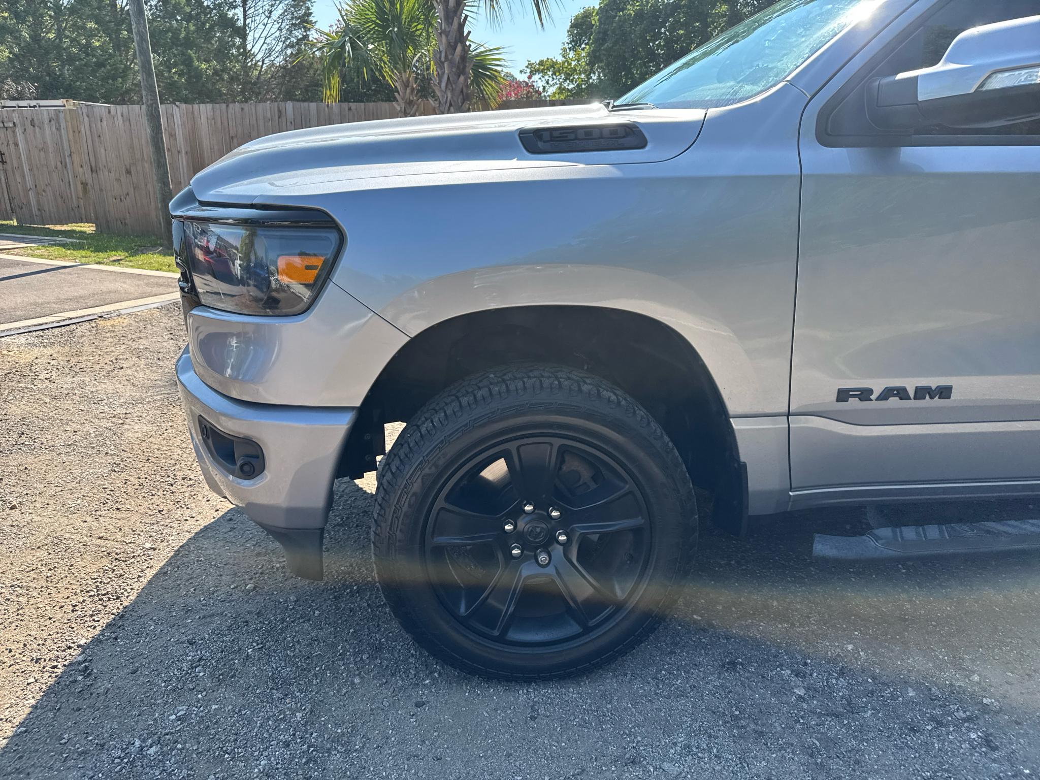 RAM 1500 Big Horn Crew Cab 4WD 2020