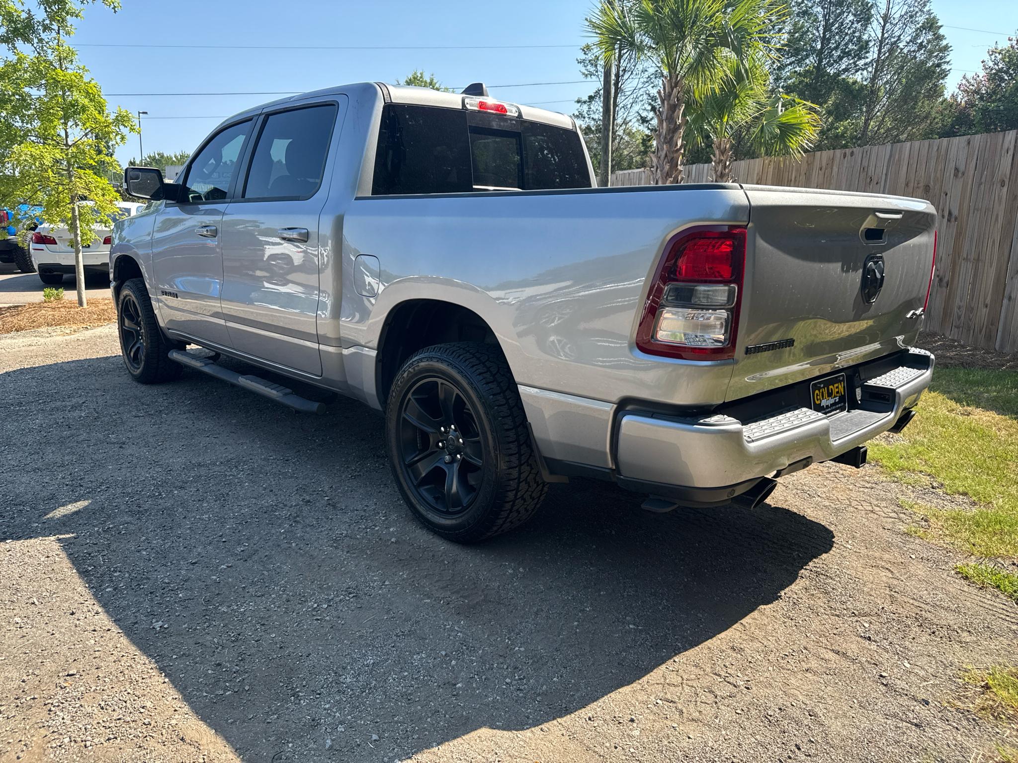 RAM 1500 Big Horn Crew Cab 4WD 2020