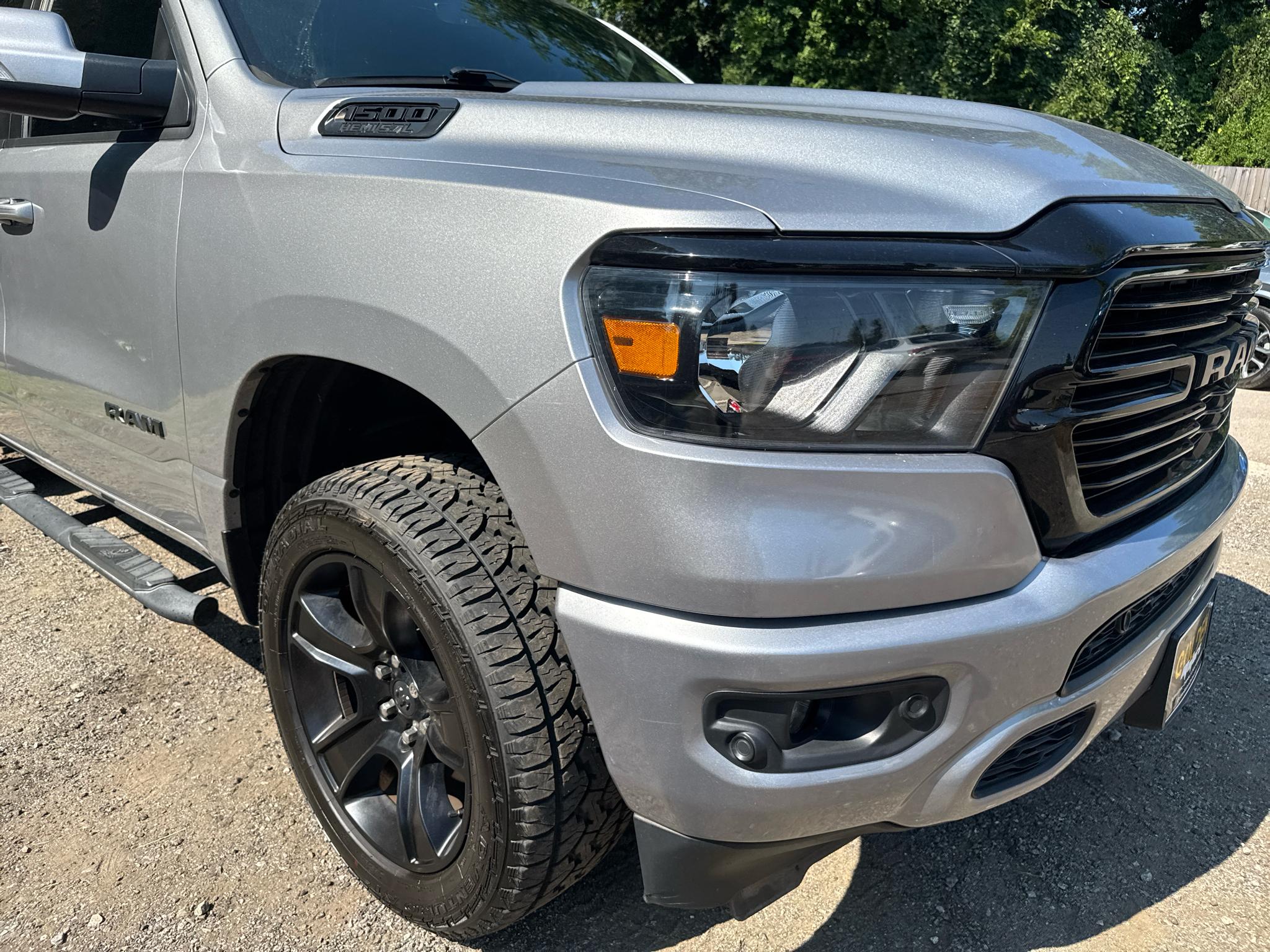 RAM 1500 Big Horn Crew Cab 4WD 2020