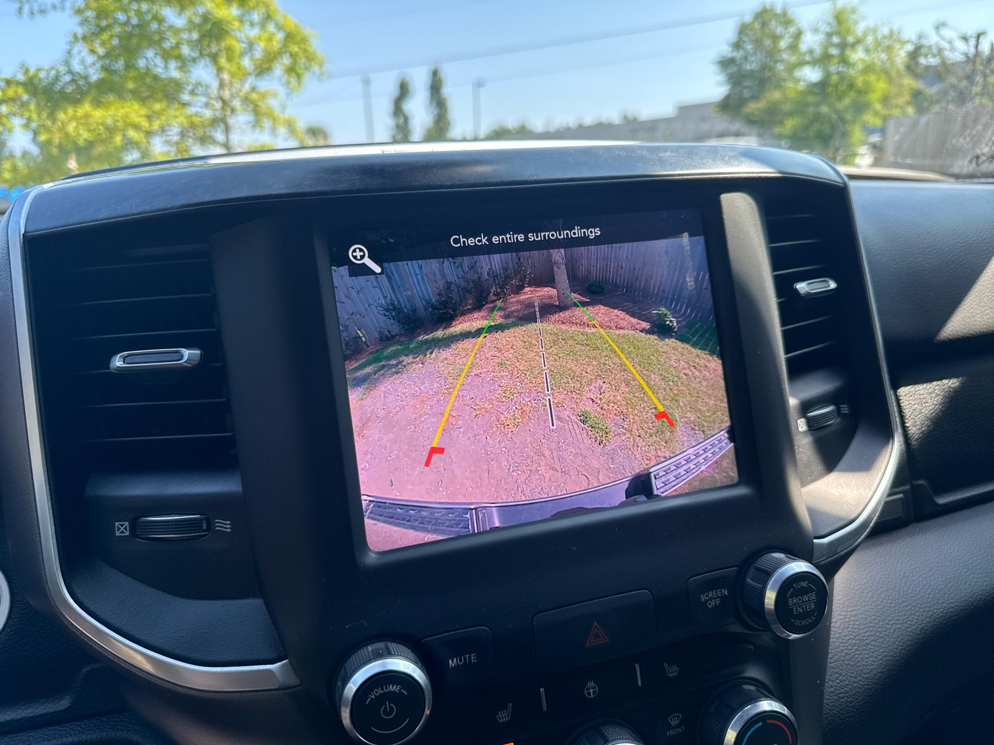 RAM 1500 Big Horn Crew Cab 4WD 2020