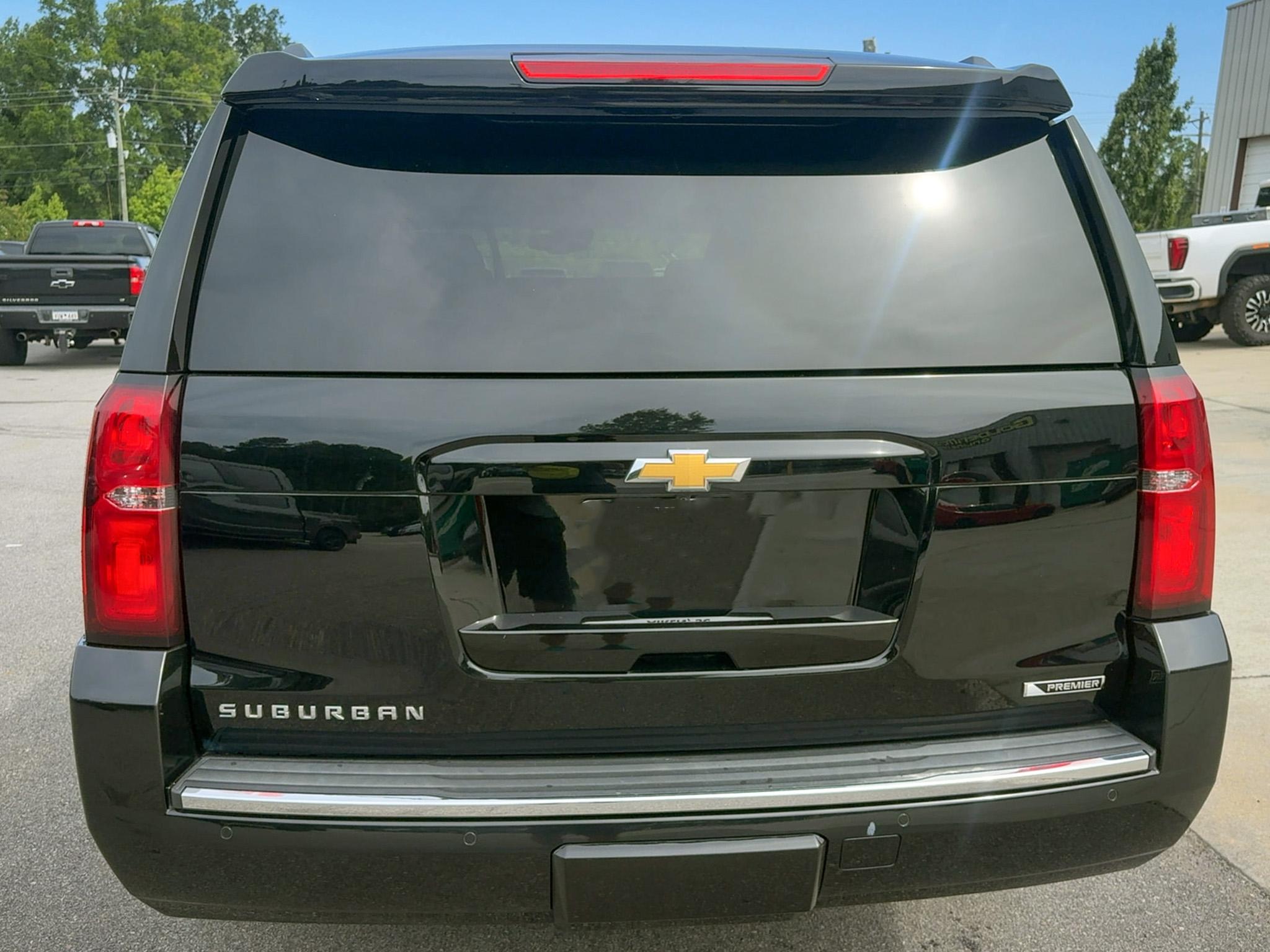 Chevrolet Suburban 2WD 4dr 1500 Premier 2017