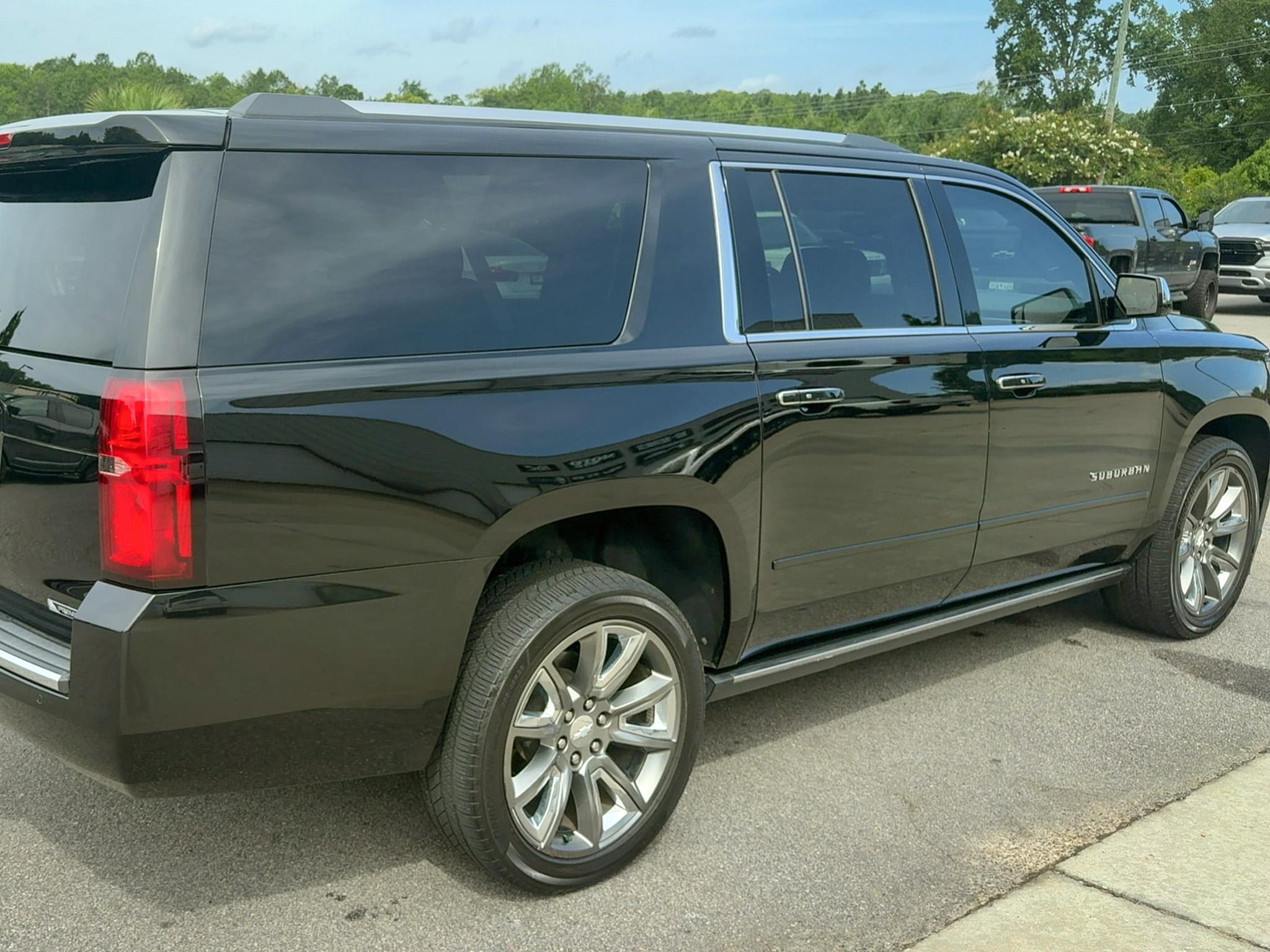 Chevrolet Suburban 2WD 4dr 1500 Premier 2017