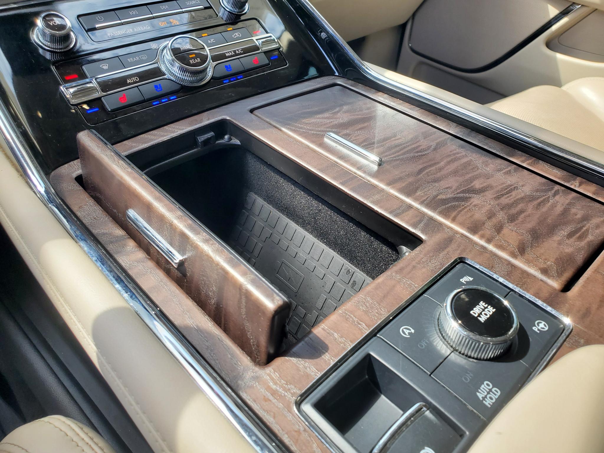 Lincoln Navigator  2020