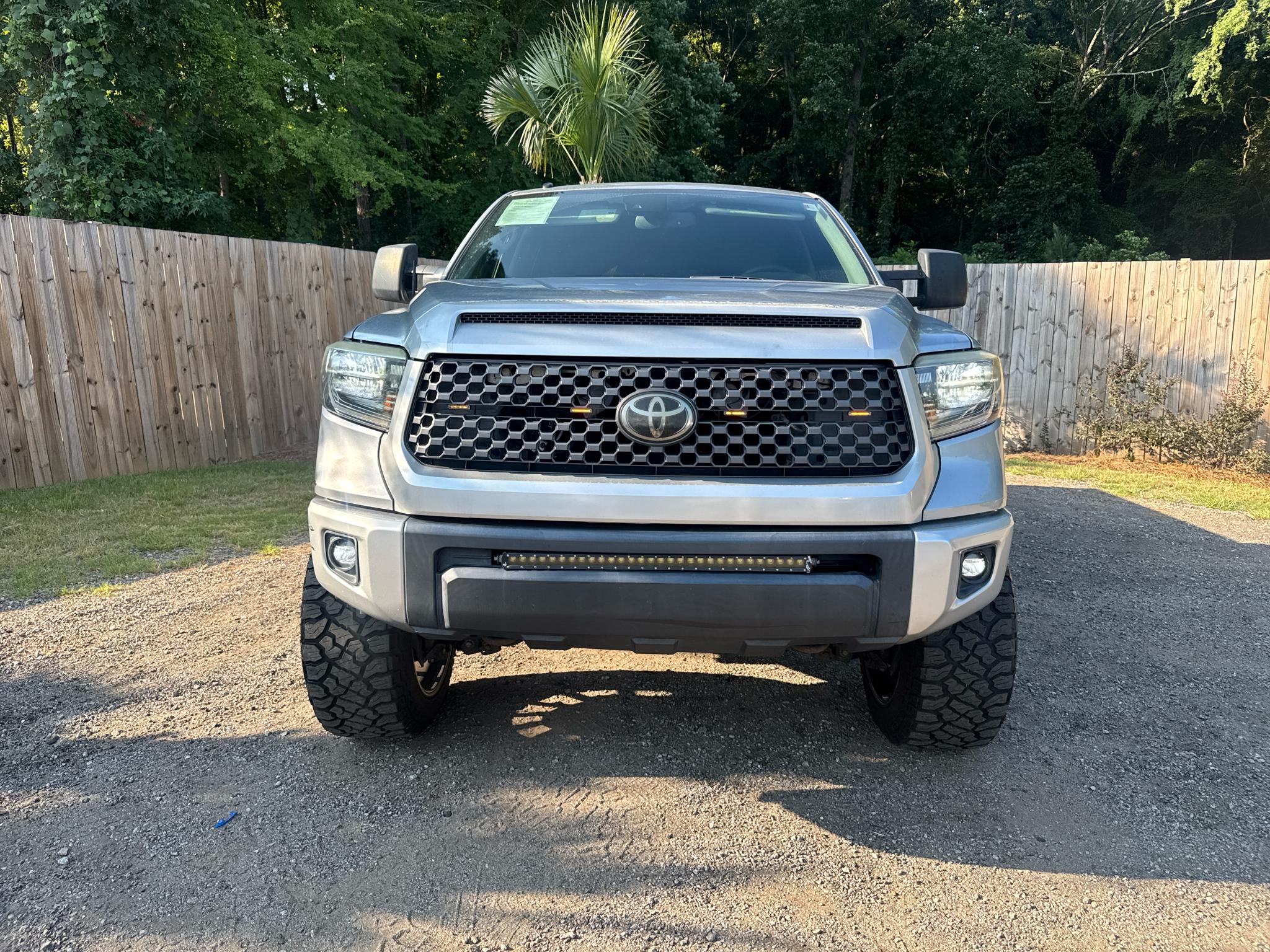 Toyota Tundra 4WD SR5 CrewMax 5.5' Bed 5.7L (Natl) 2018
