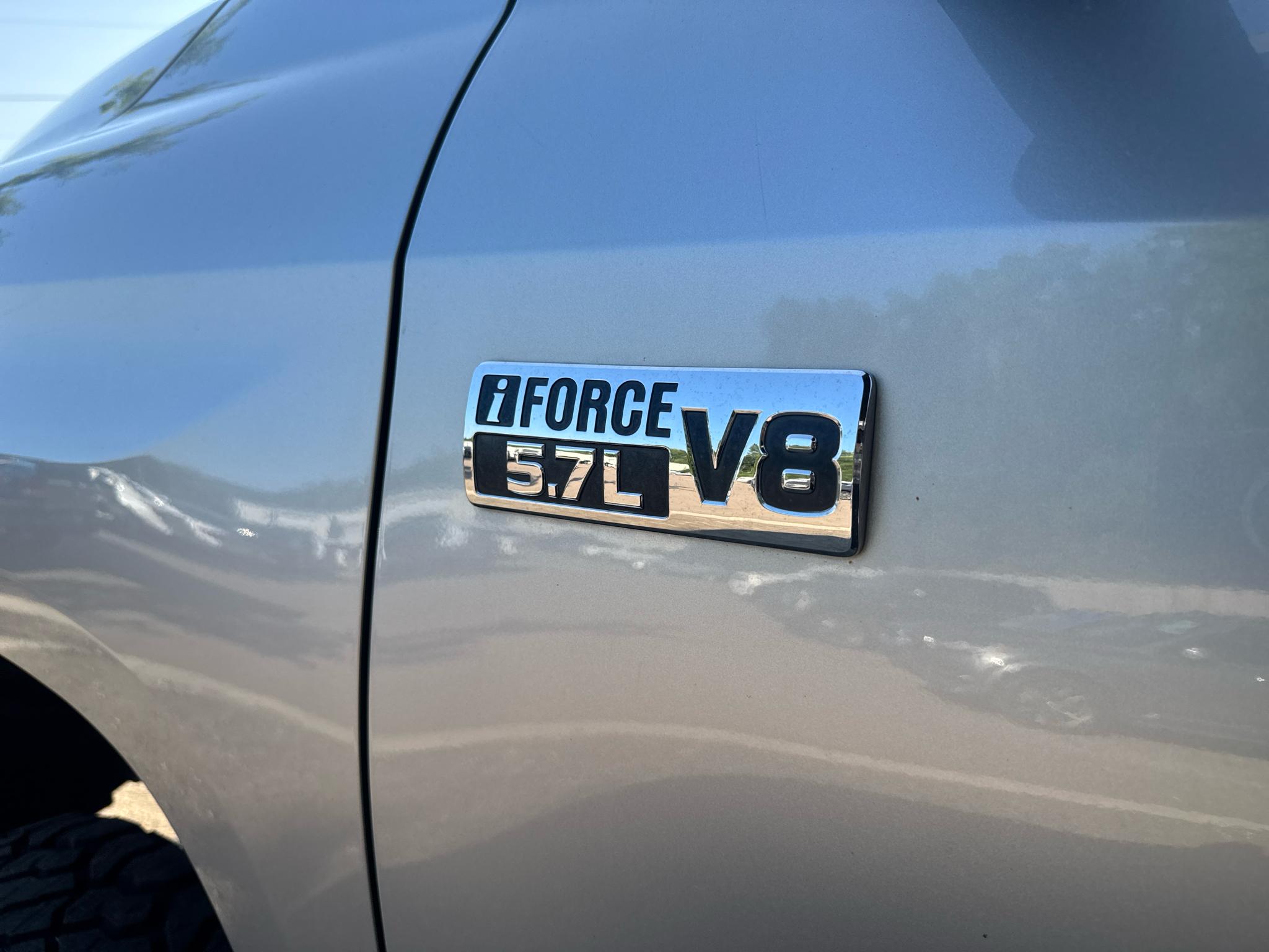 Toyota Tundra 4WD SR5 CrewMax 5.5' Bed 5.7L (Natl) 2018