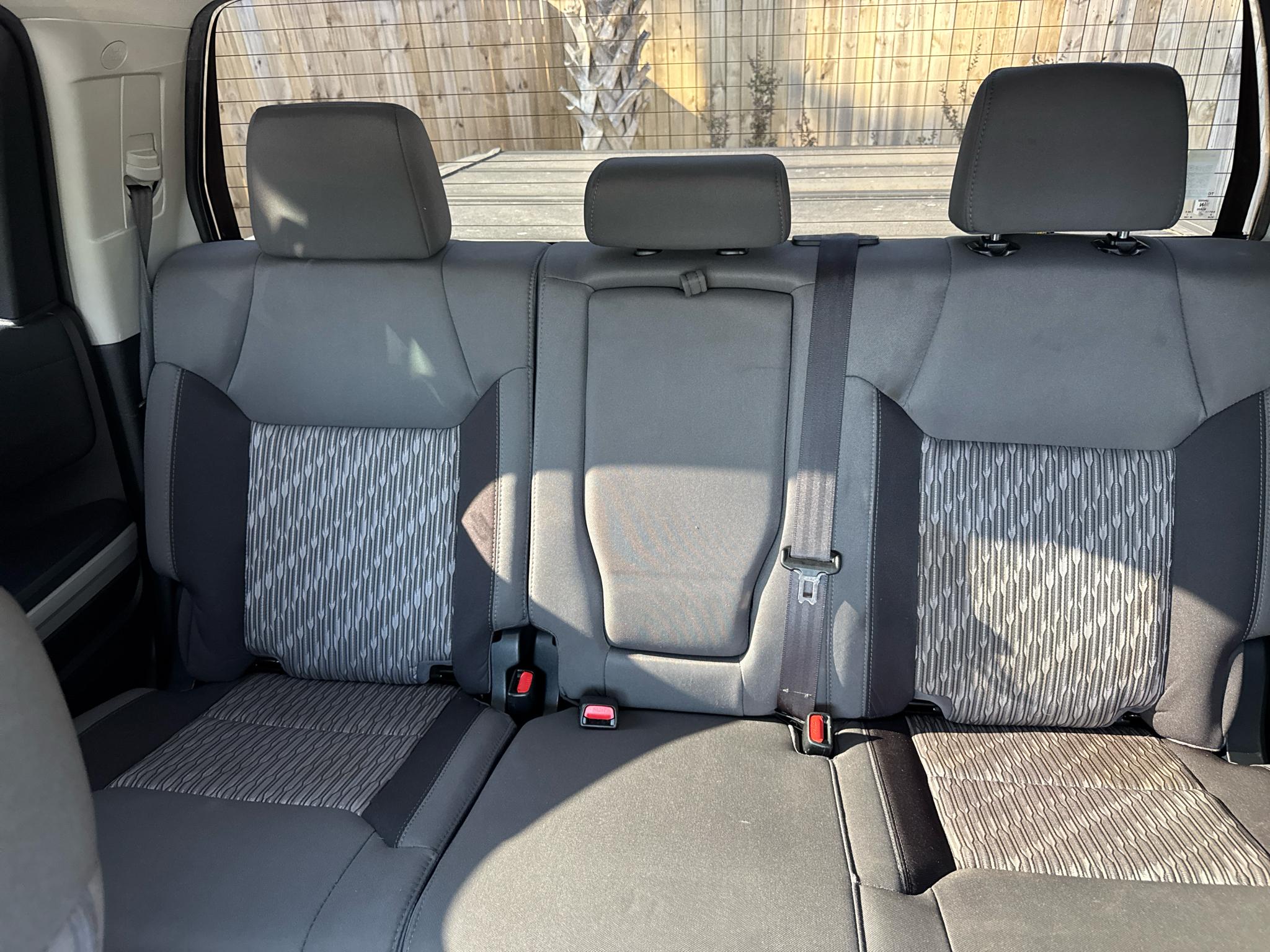 Toyota Tundra 4WD SR5 CrewMax 5.5' Bed 5.7L (Natl) 2018