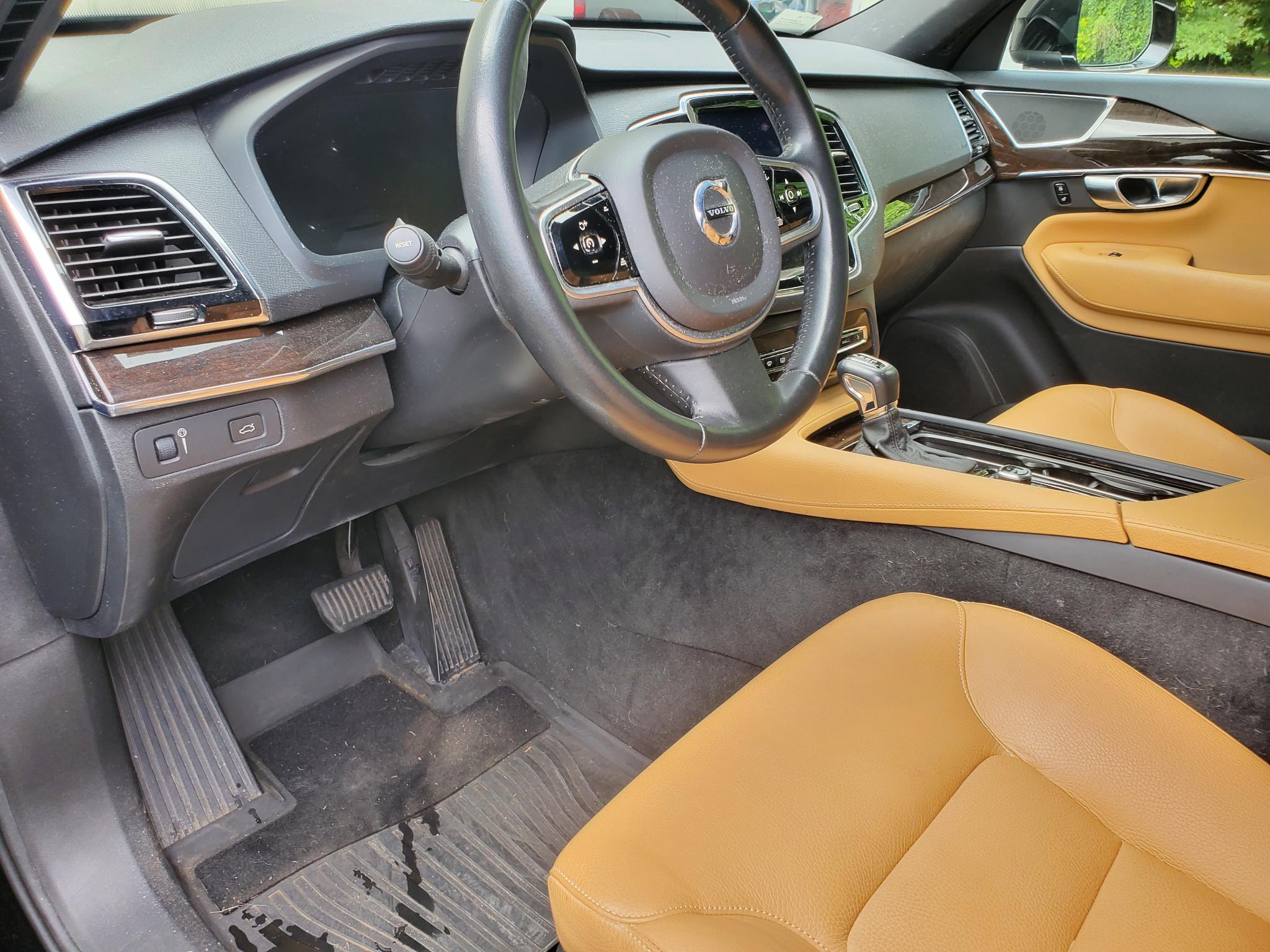 Volvo XC90  2017
