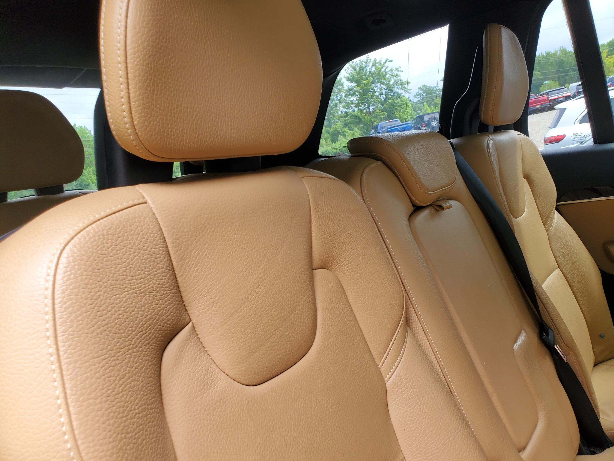 Volvo XC90  2017