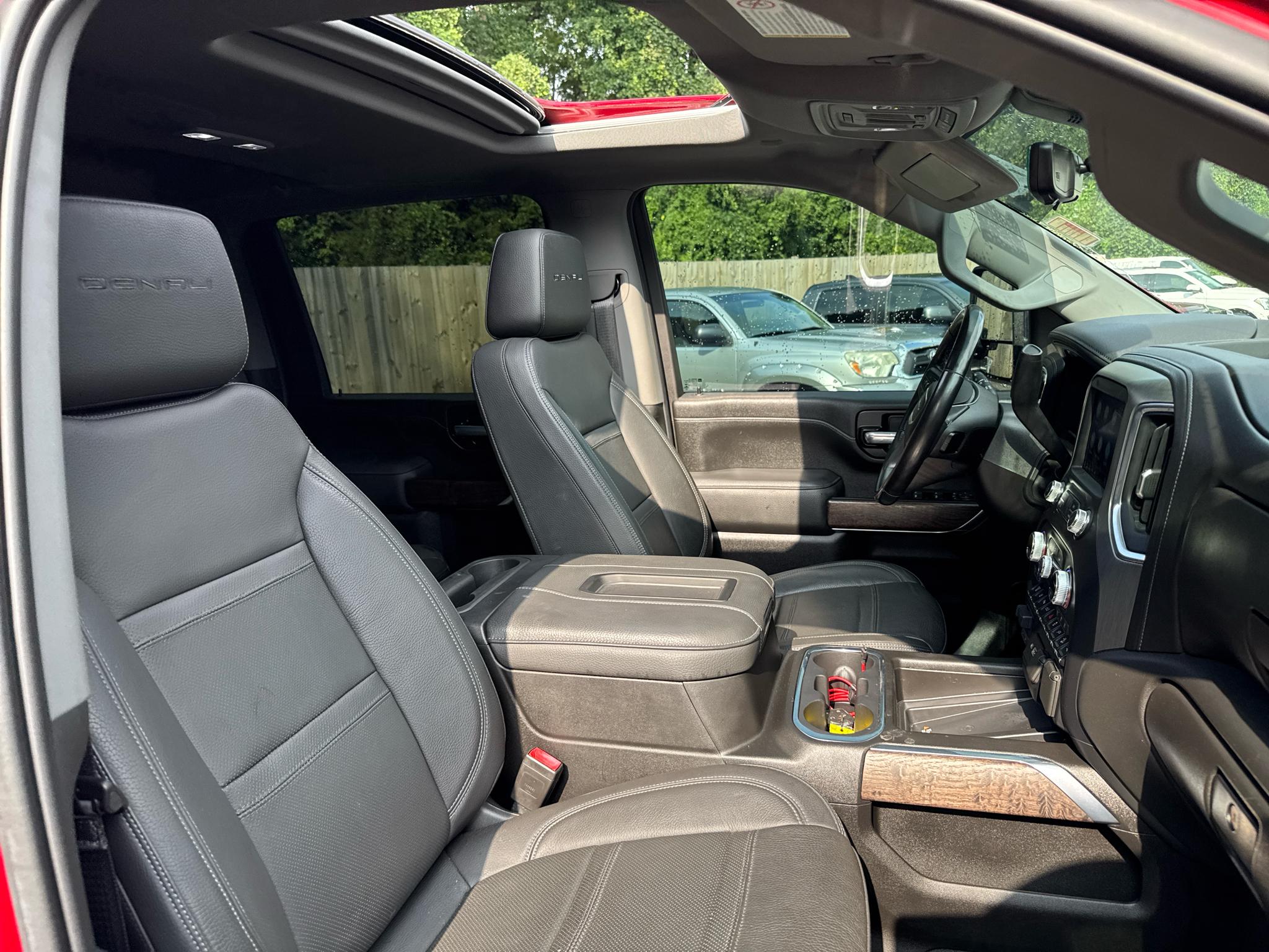 GMC Sierra 2500HD 4WD Crew Cab 159" Denali 2021