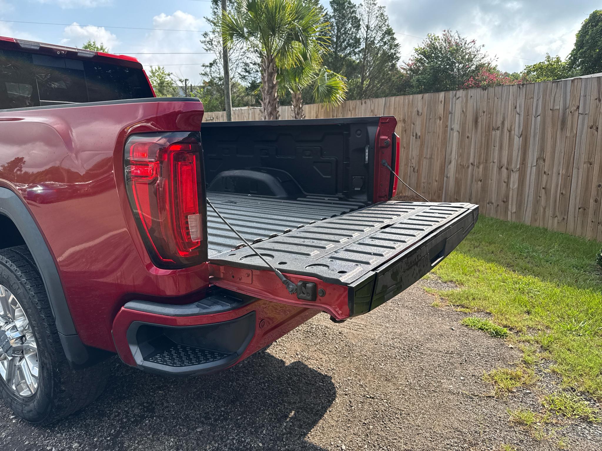 GMC Sierra 2500HD 4WD Crew Cab 159" Denali 2021