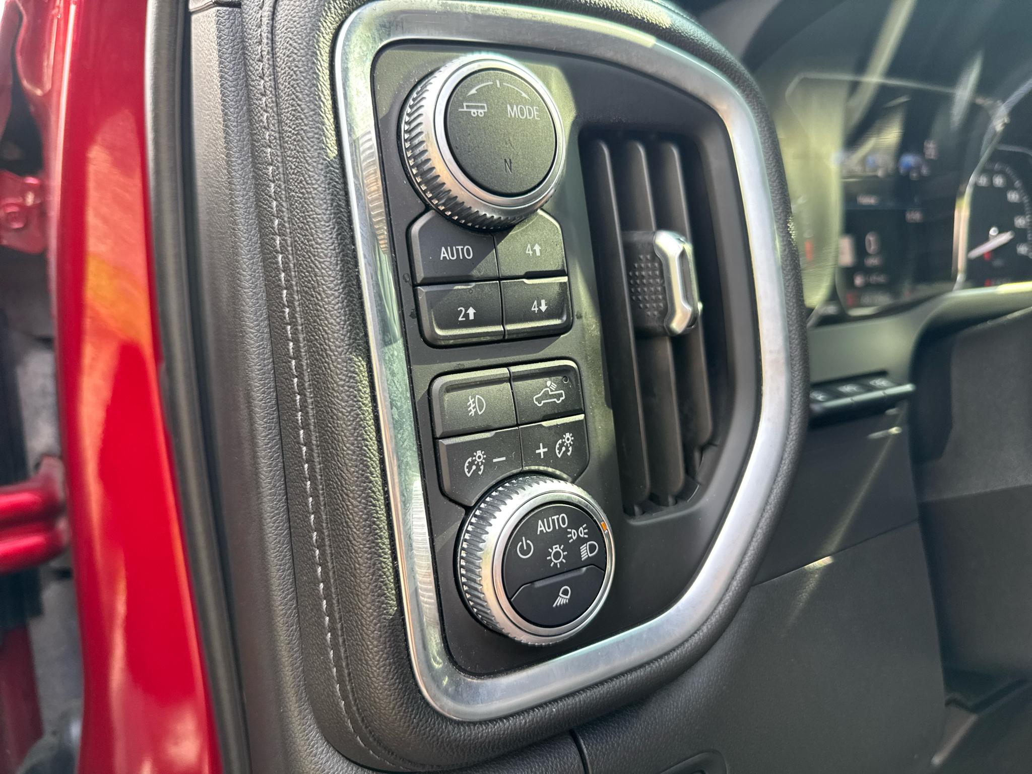 GMC Sierra 2500HD 4WD Crew Cab 159" Denali 2021