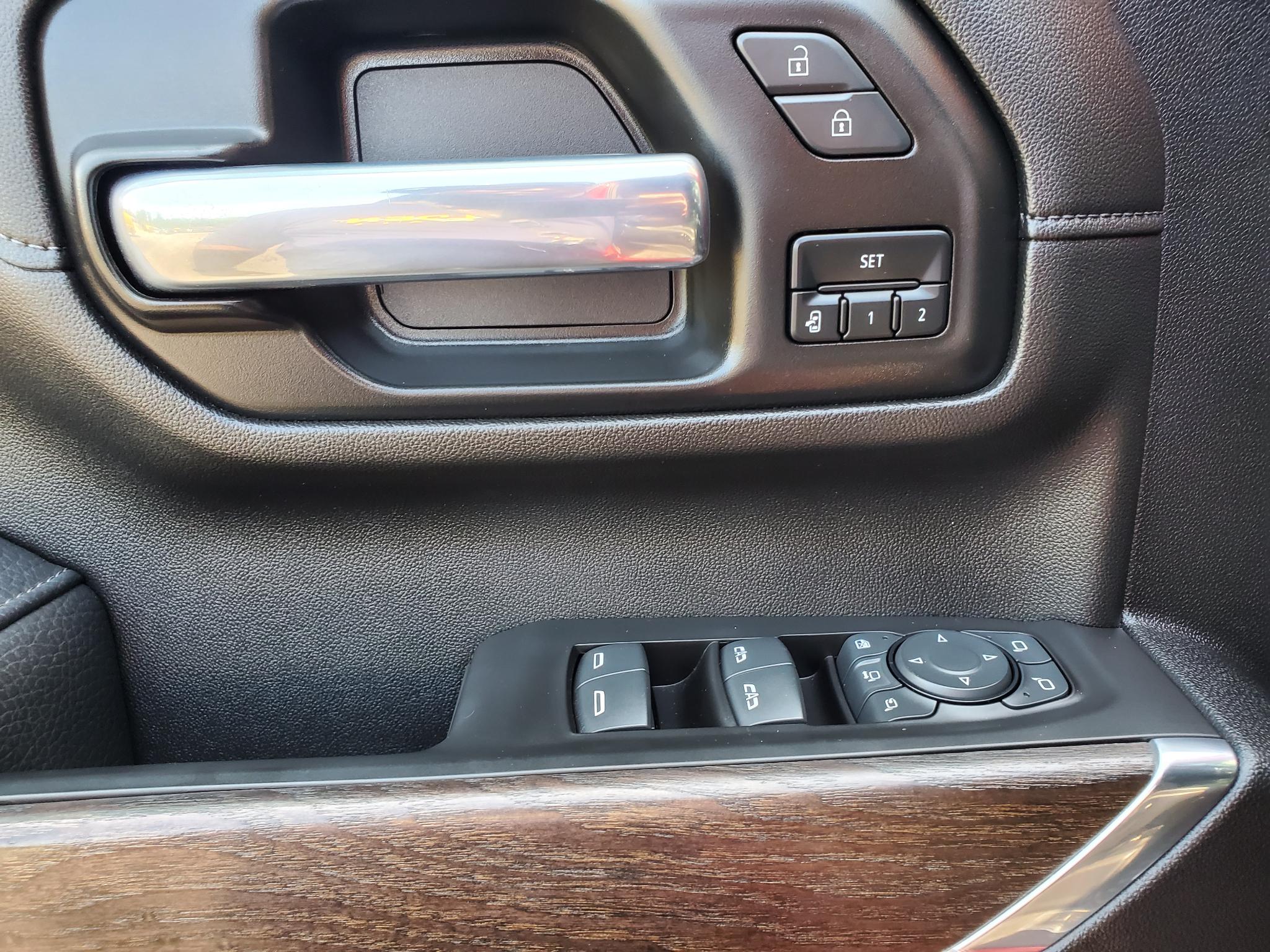 GMC Sierra 2500HD 4WD Crew Cab 159" Denali 2021