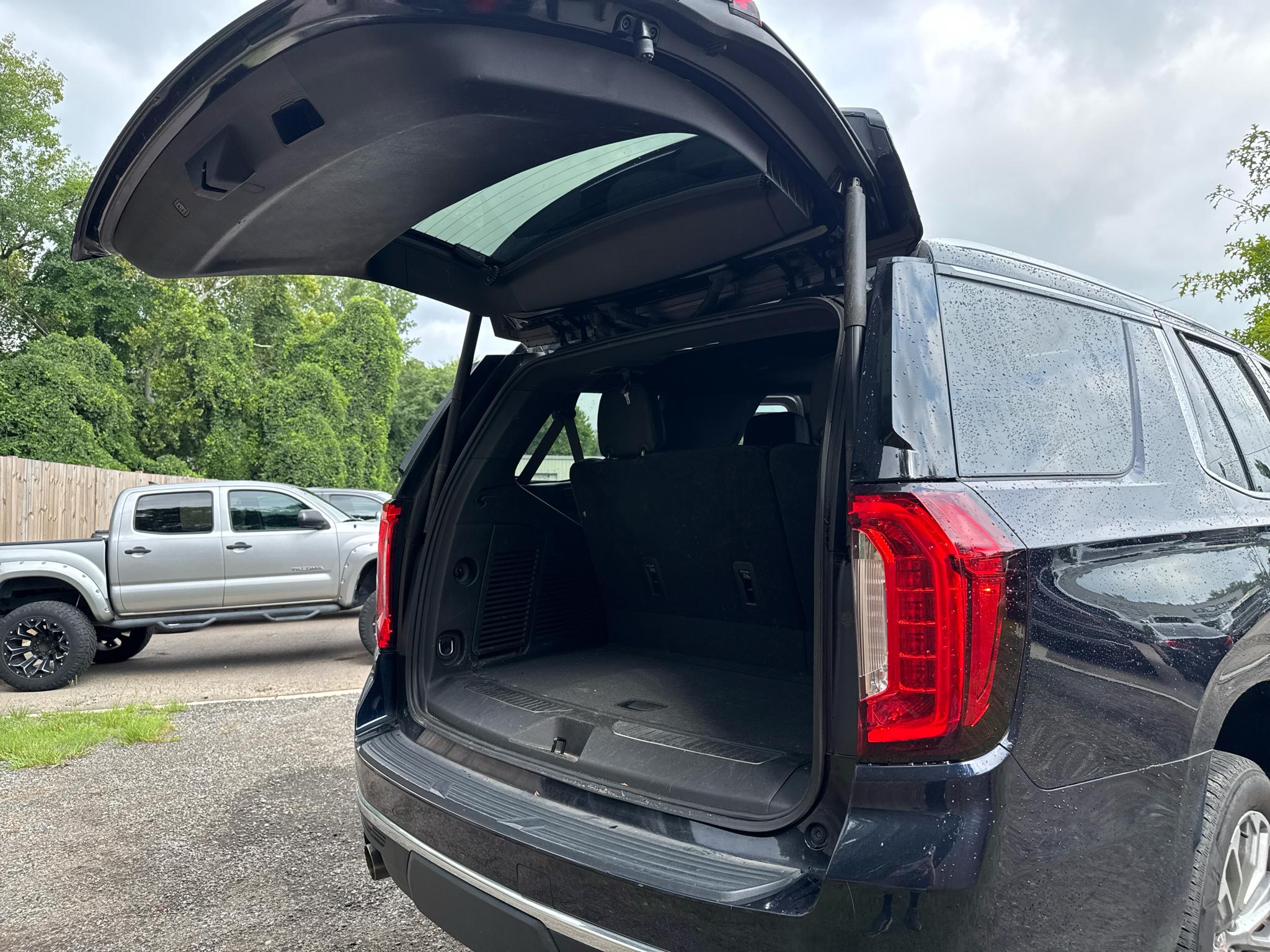GMC Yukon 2WD 4dr Denali 2021