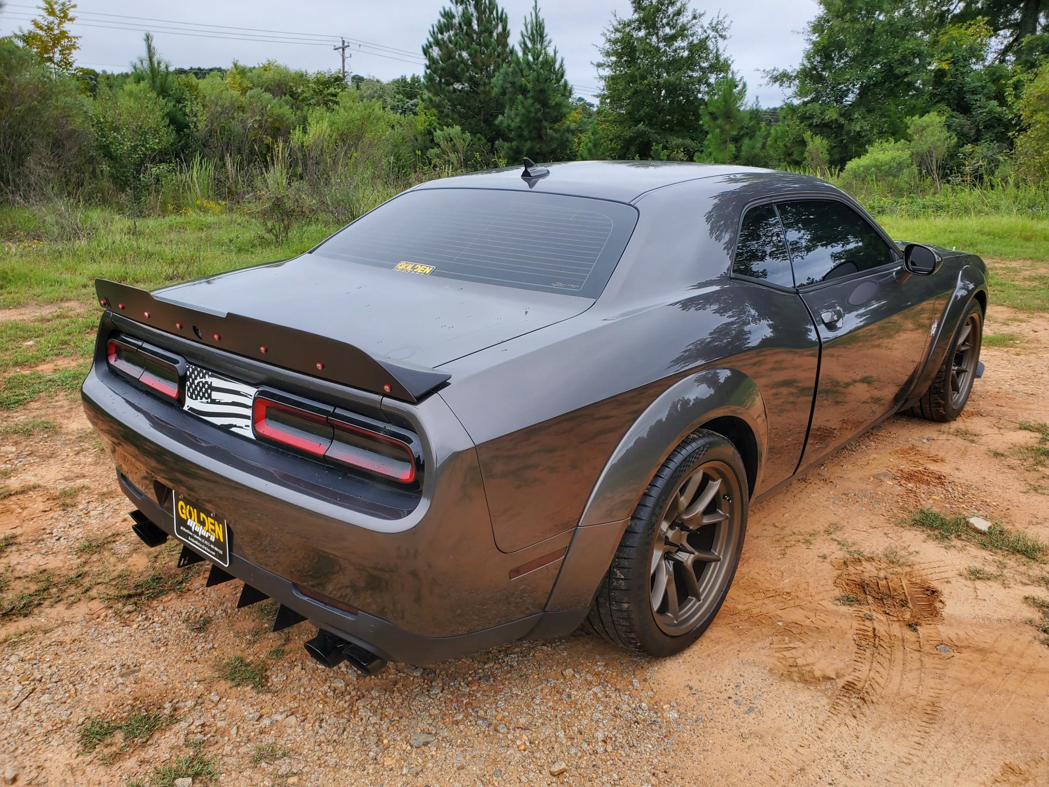 Dodge Challenger R/T Scat Pack Widebody RWD 2020