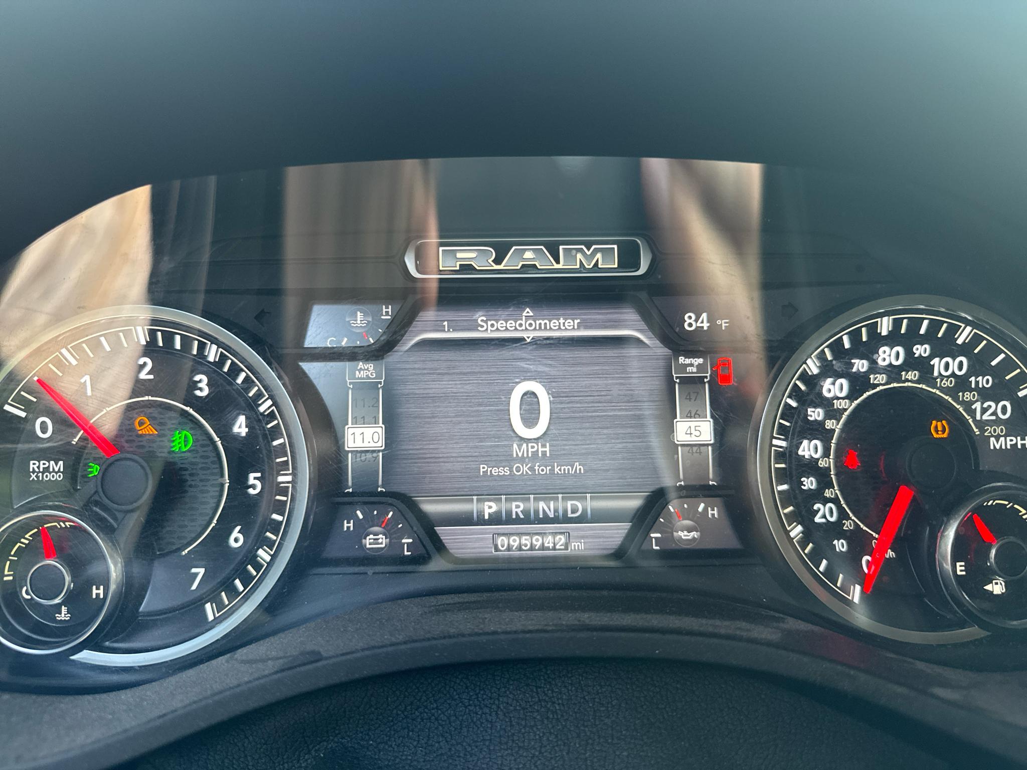 RAM 1500 Big Horn/Lone Star 4x4 Crew Cab 5'7" Box 2019