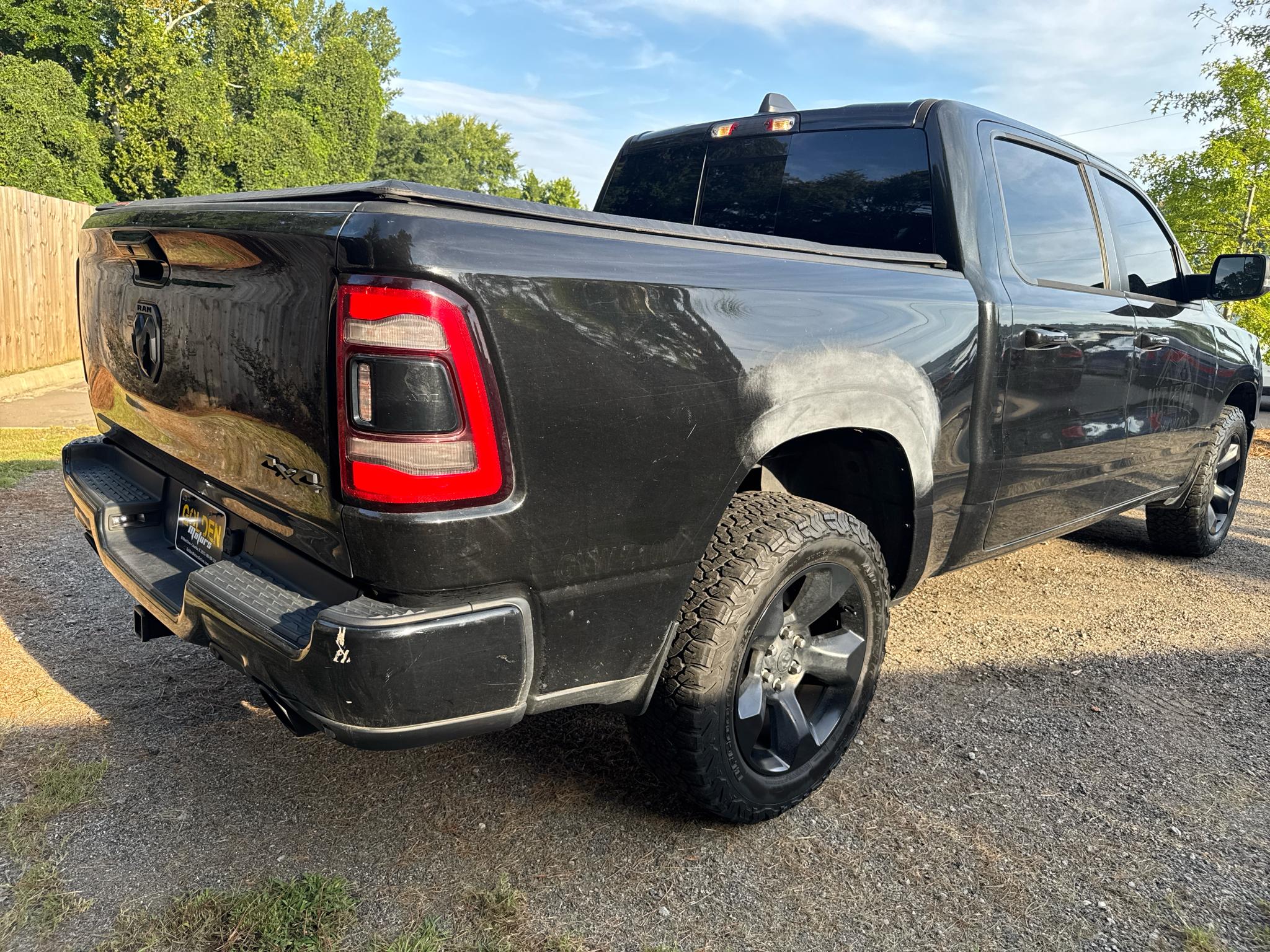 RAM 1500 Big Horn/Lone Star 4x4 Crew Cab 5'7" Box 2019