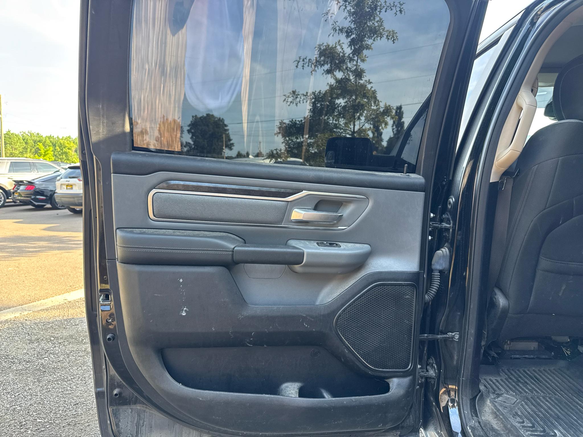 RAM 1500 Big Horn/Lone Star 4x4 Crew Cab 5'7" Box 2019
