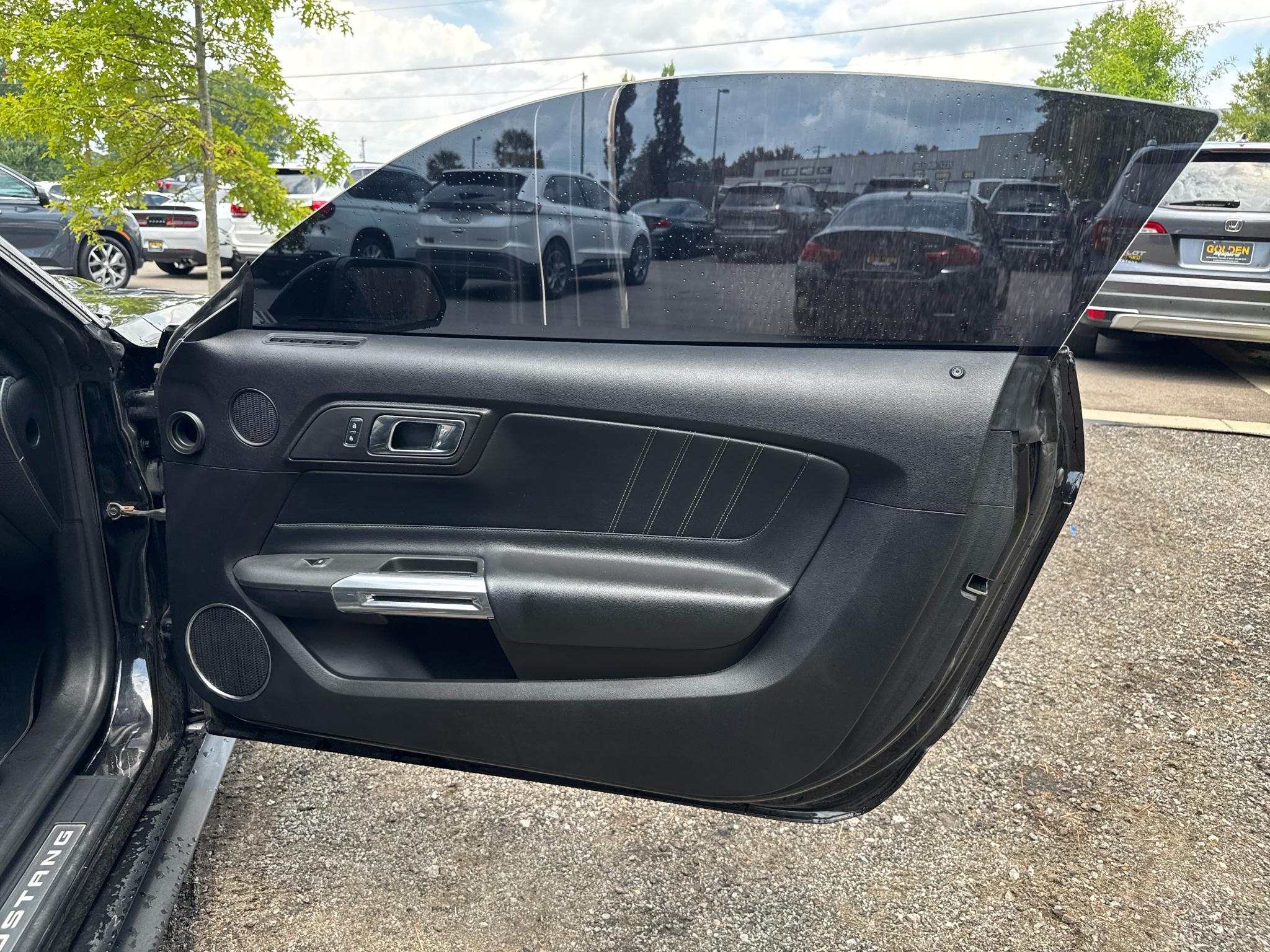 Ford Mustang  2017