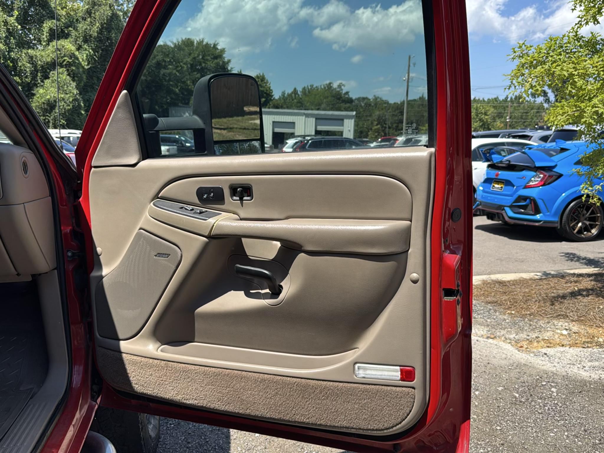 Chevrolet Silverado 2500HD Crew Cab 153" WB 4WD LT2 2004