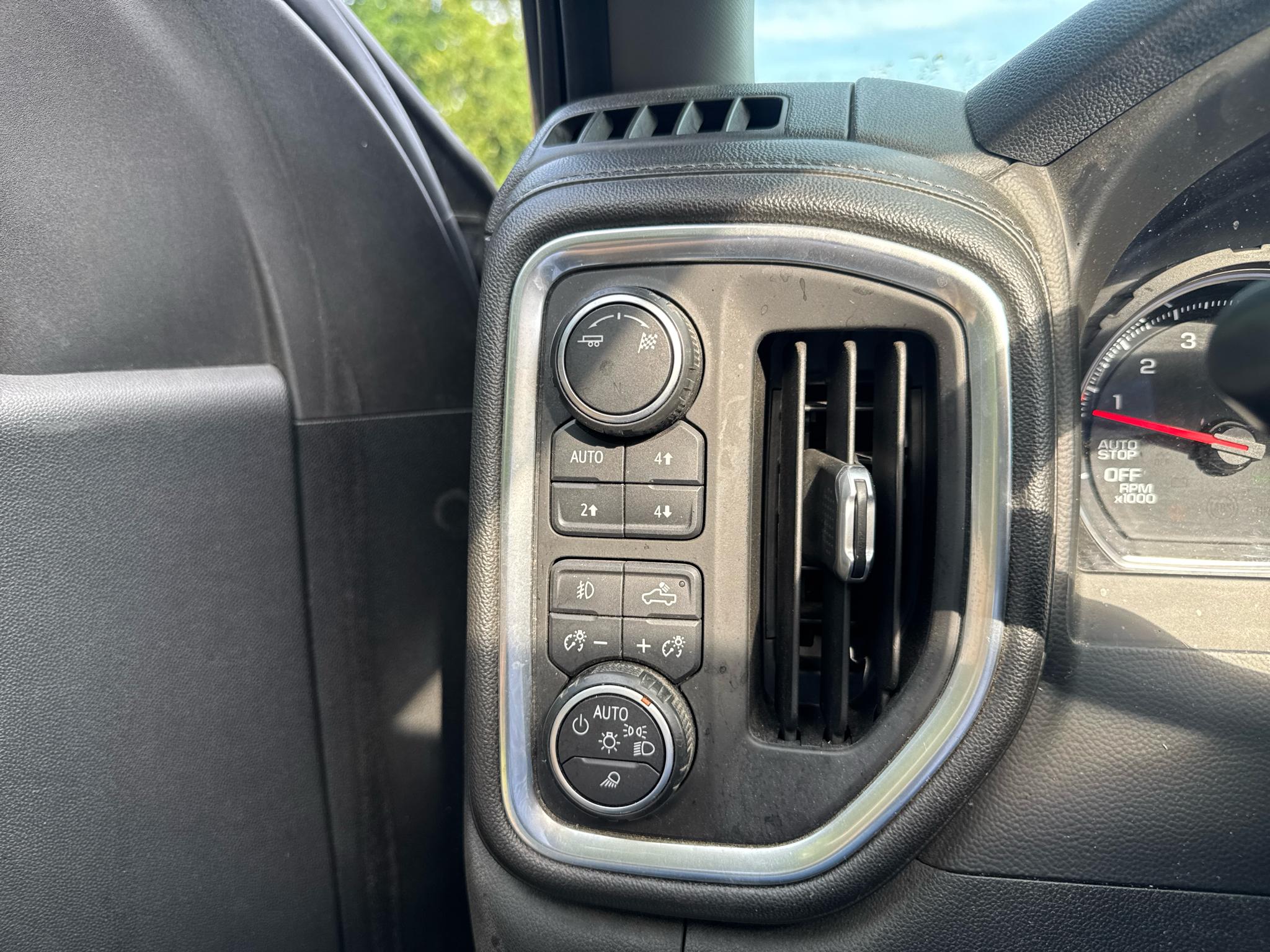 Chevrolet Silverado 1500  2019
