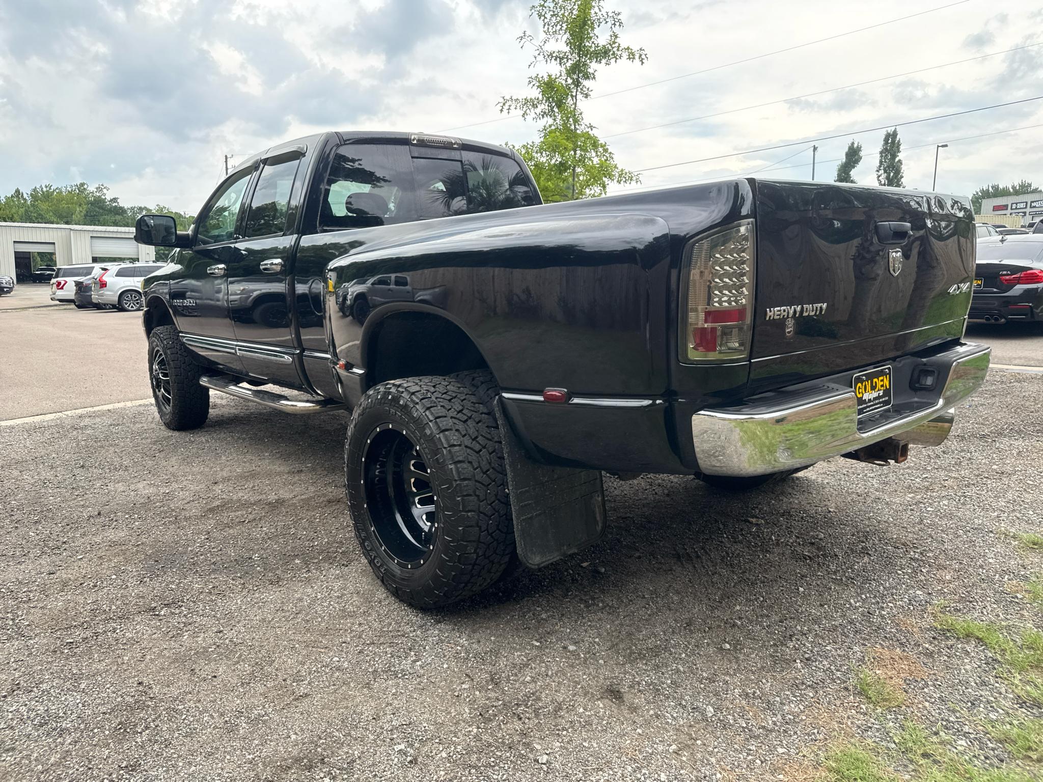 Dodge Ram 3500 4dr Quad Cab 160.5 DRW 4WD Laramie 2006