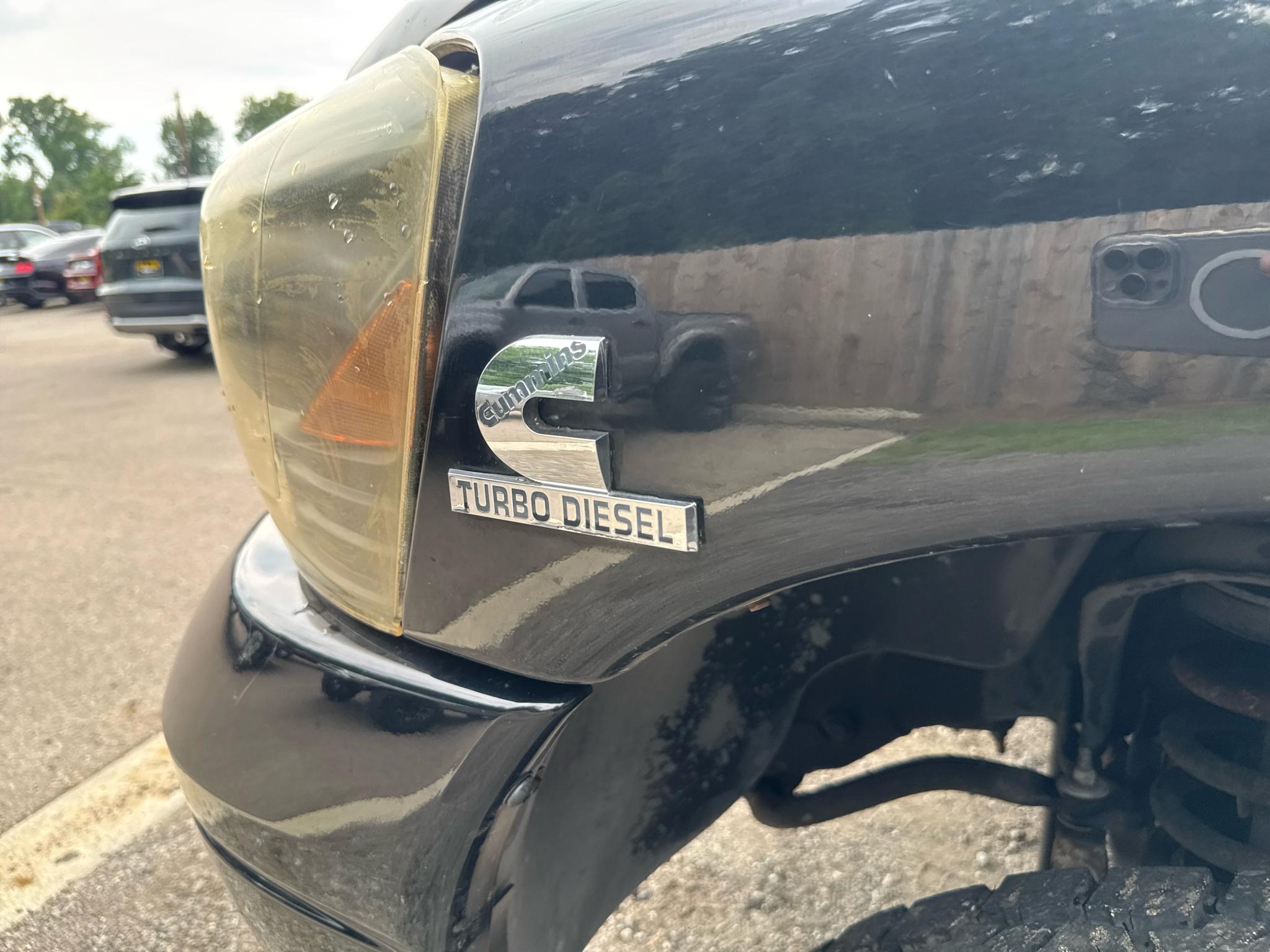 Dodge Ram 3500 4dr Quad Cab 160.5 DRW 4WD Laramie 2006