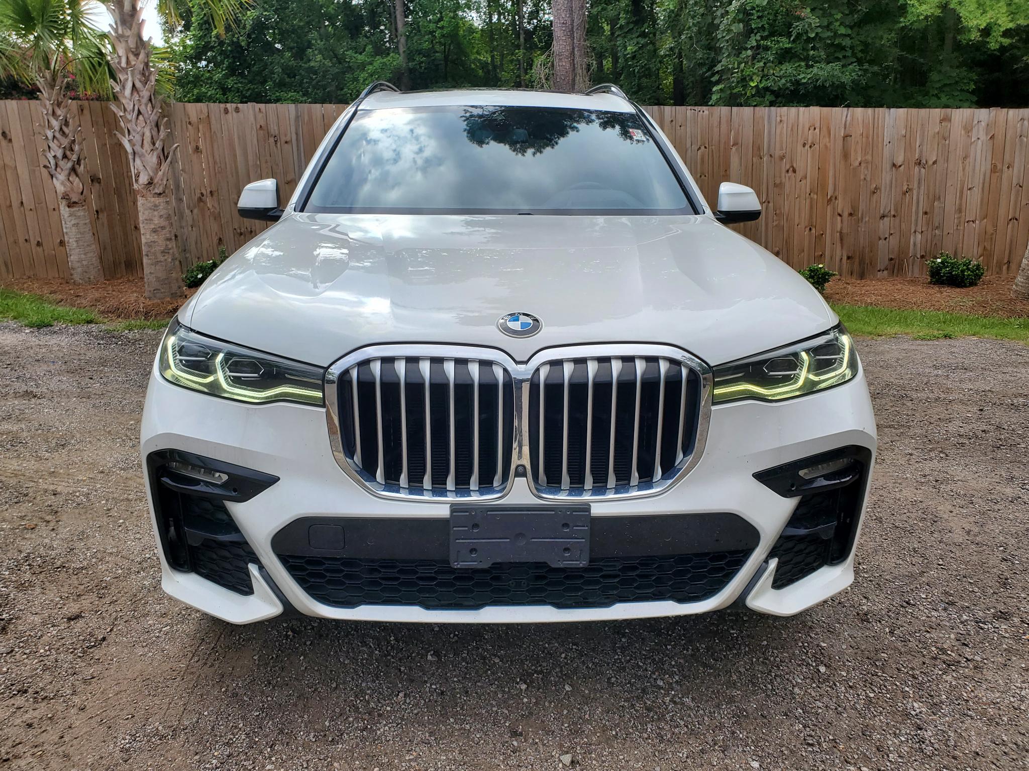 BMW X7 xDrive40i Sports Activity Vehicle 2022