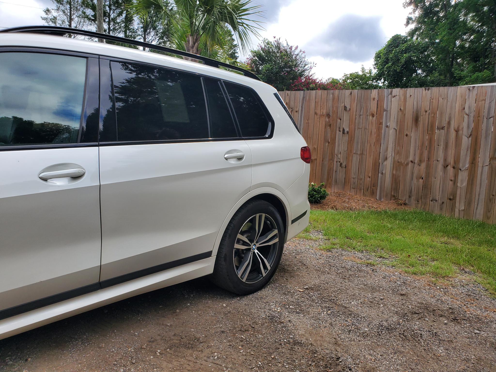 BMW X7 xDrive40i Sports Activity Vehicle 2022
