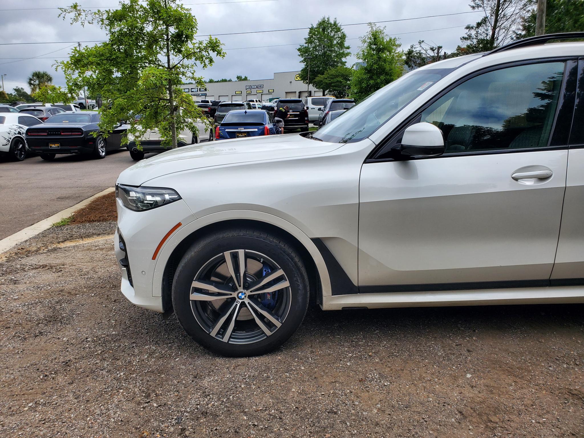 BMW X7 xDrive40i Sports Activity Vehicle 2022