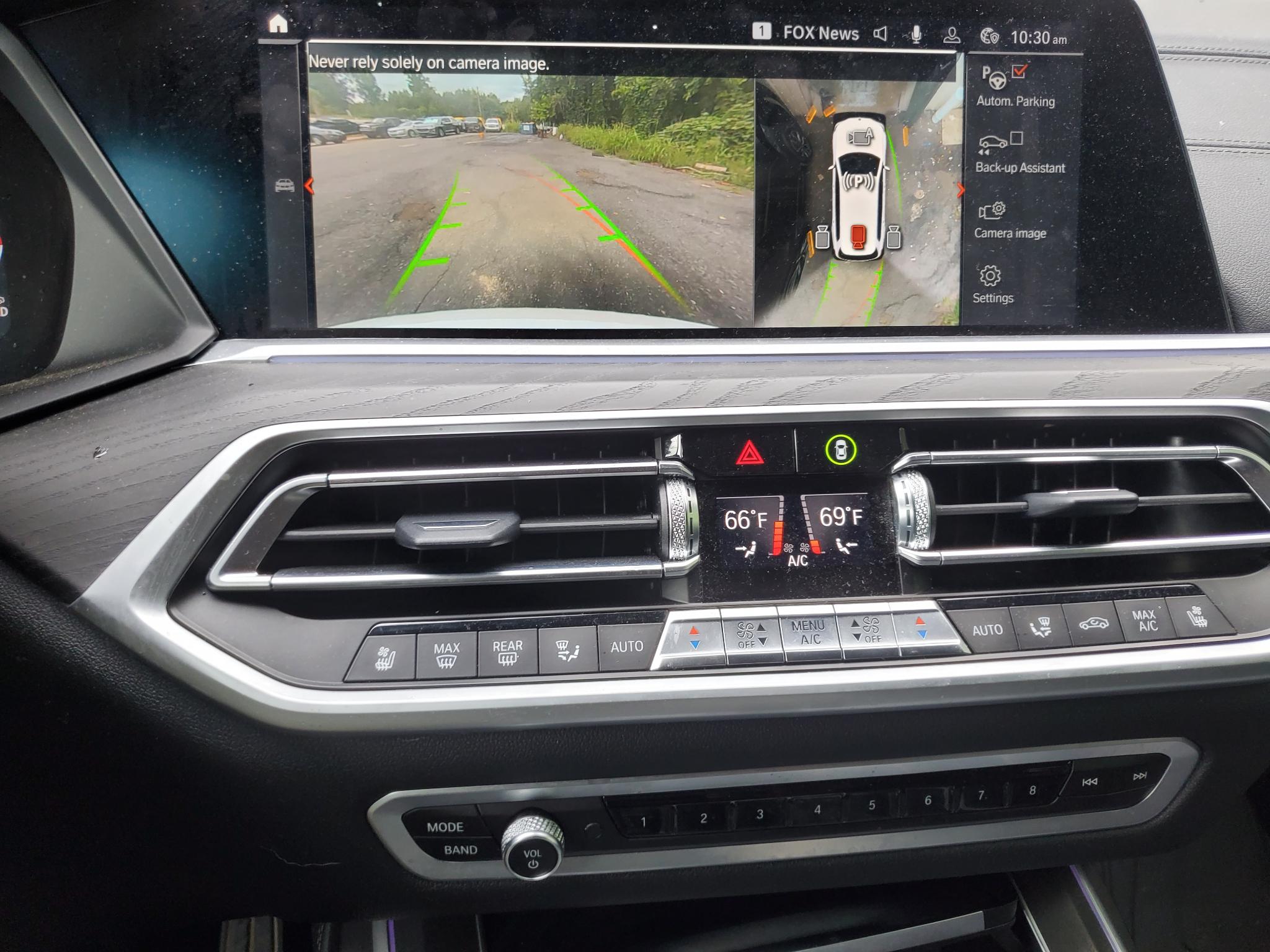 BMW X7 xDrive40i Sports Activity Vehicle 2022